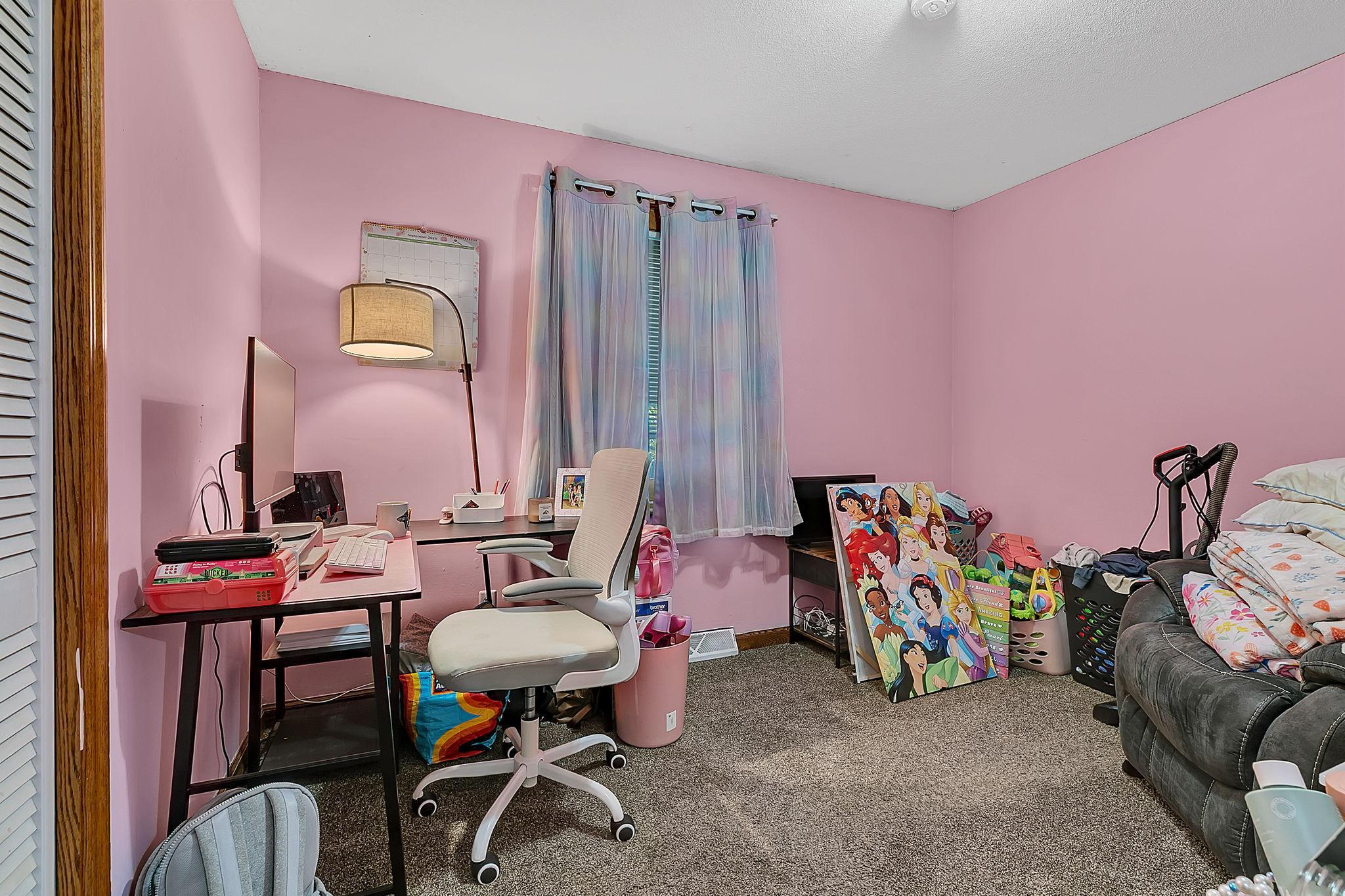 908 Brenda Lee Drive Property Photo 15