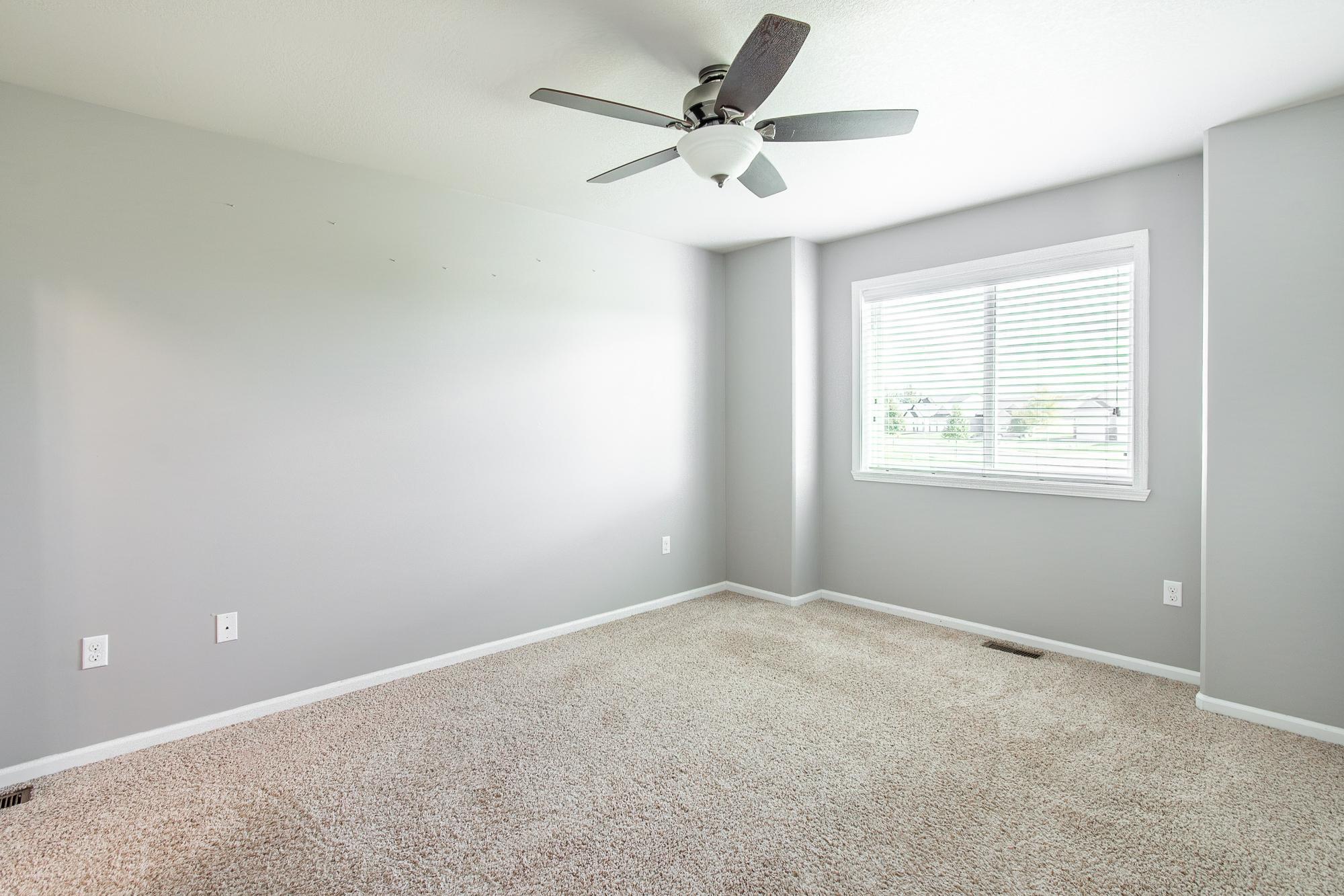 5883 Autumn Drive S Property Photo 13