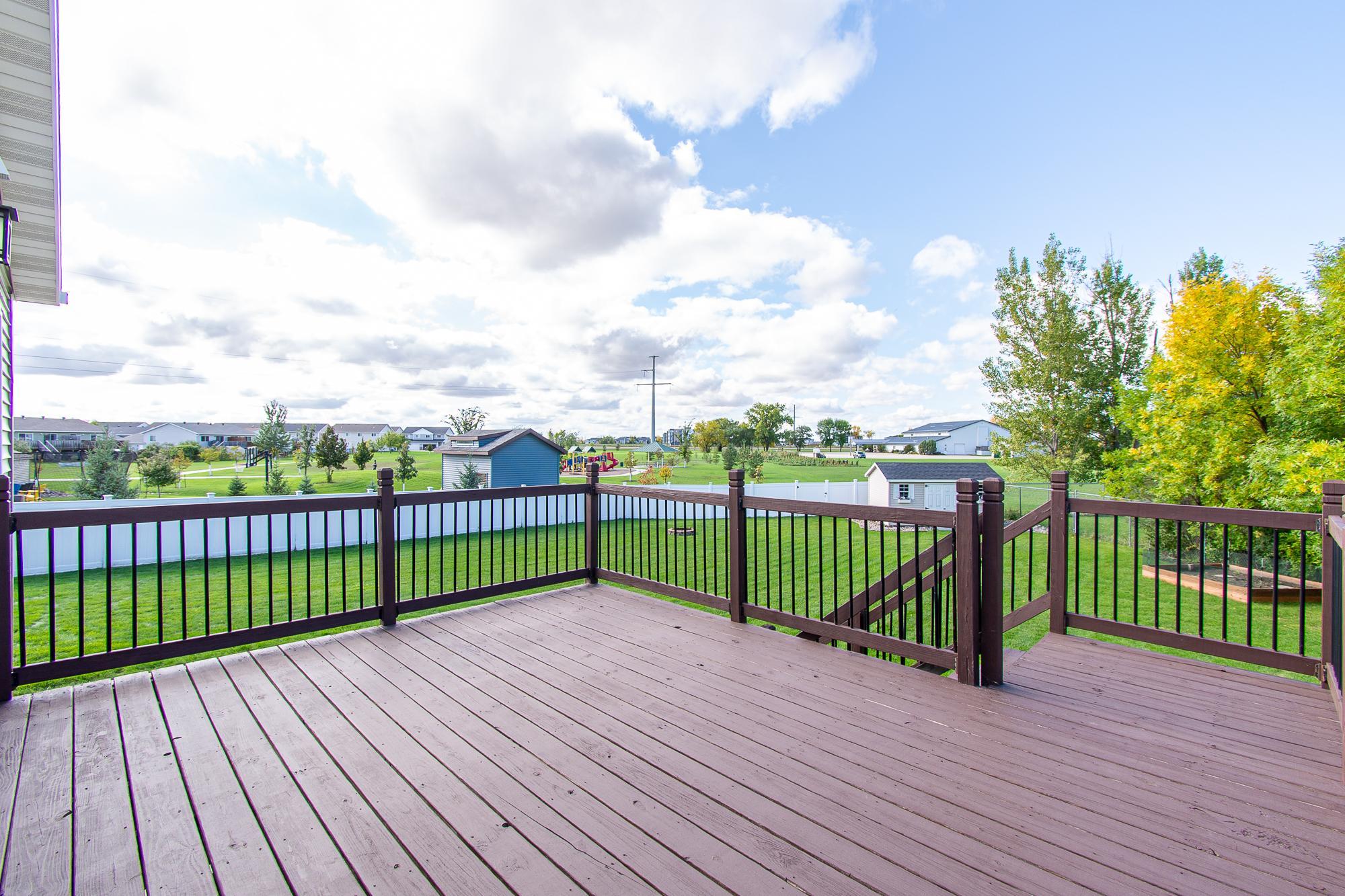5883 Autumn Drive S Property Photo 41