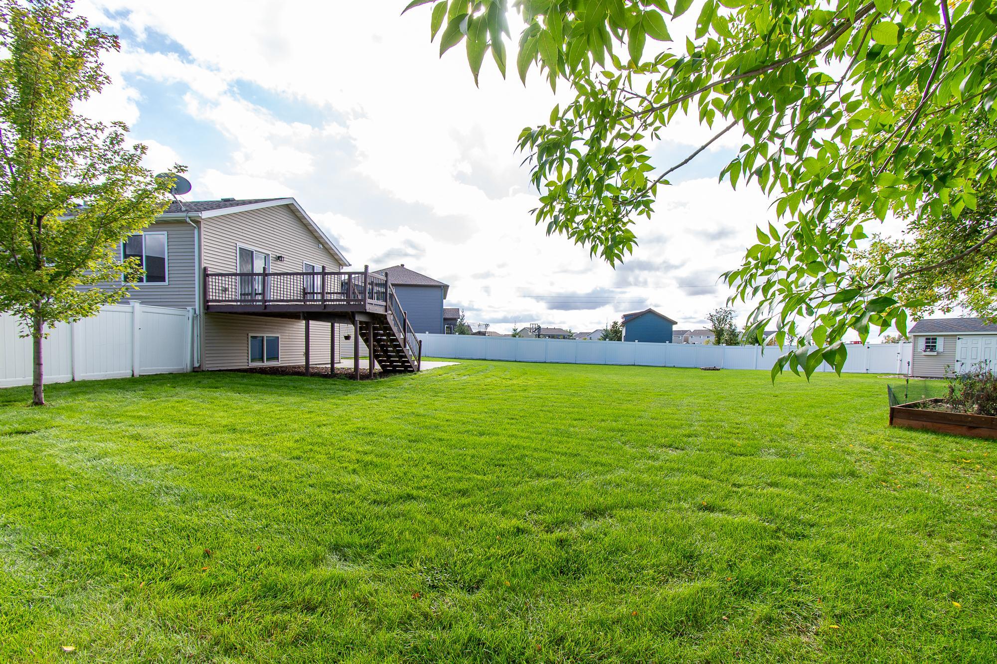 5883 Autumn Drive S Property Photo 49