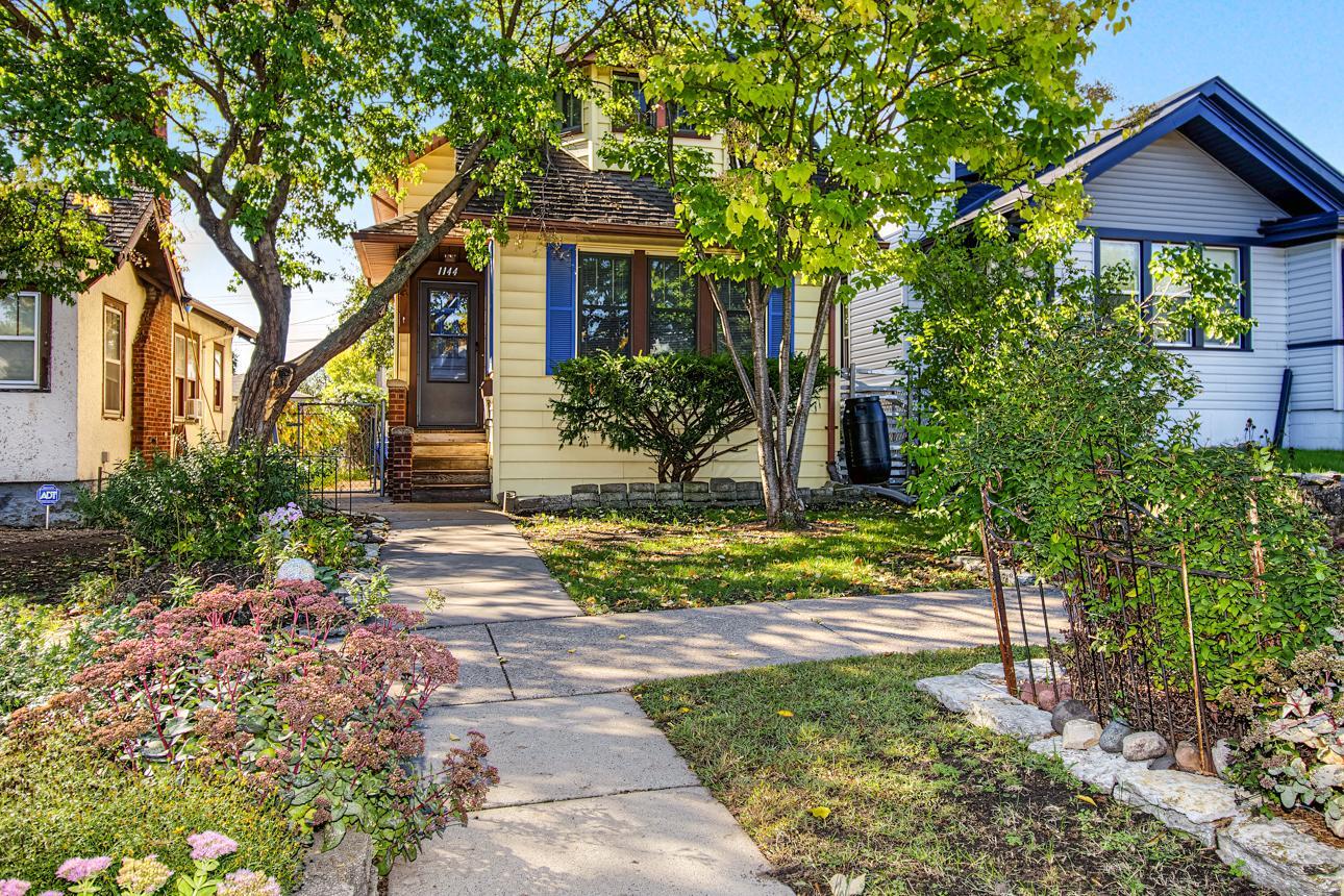 1144 Charles Avenue Property Photo 1