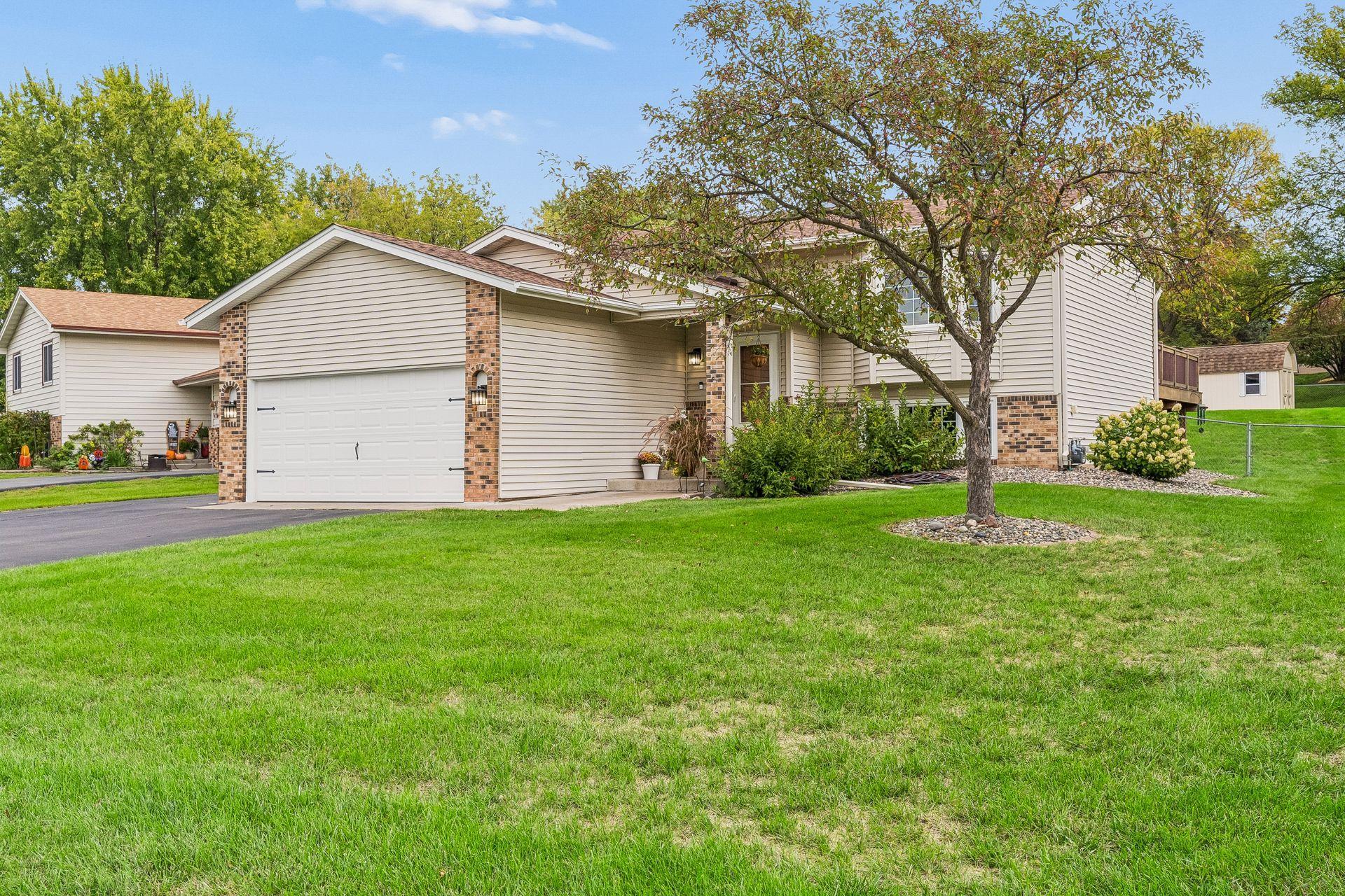 4712 Covington Court Property Photo 2