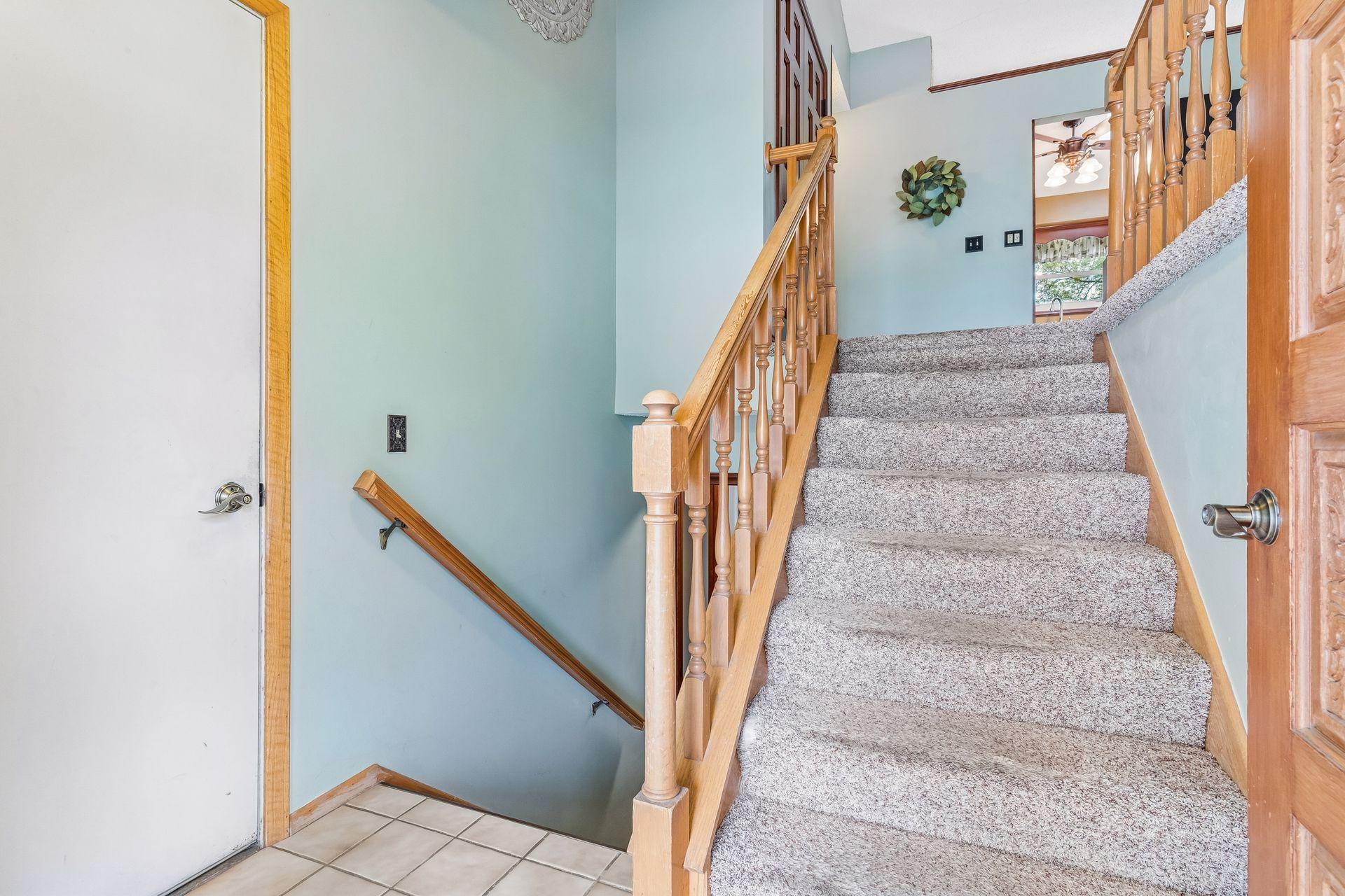 4712 Covington Court Property Photo 6