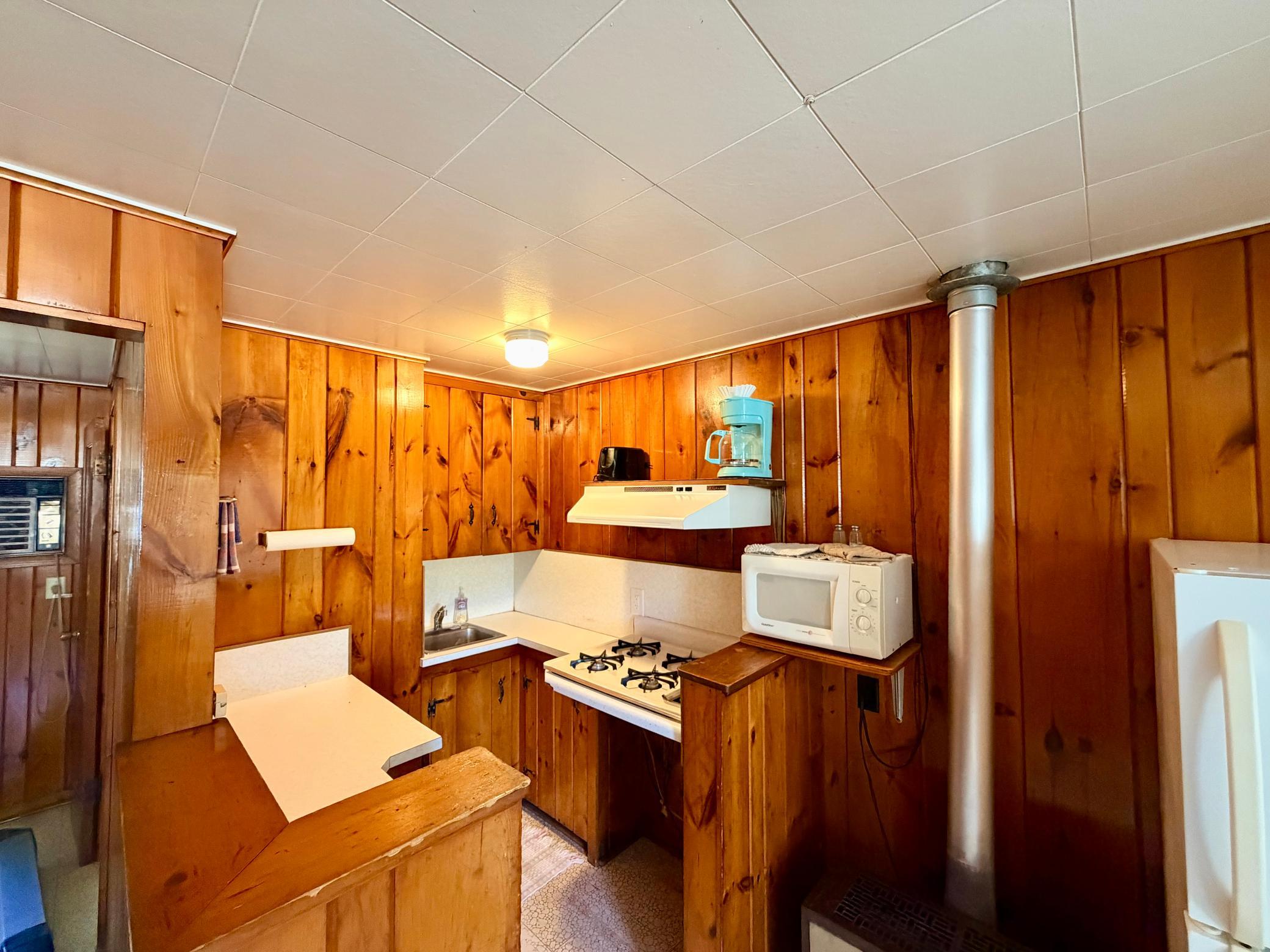 10415 Cr-82 Property Photo 43