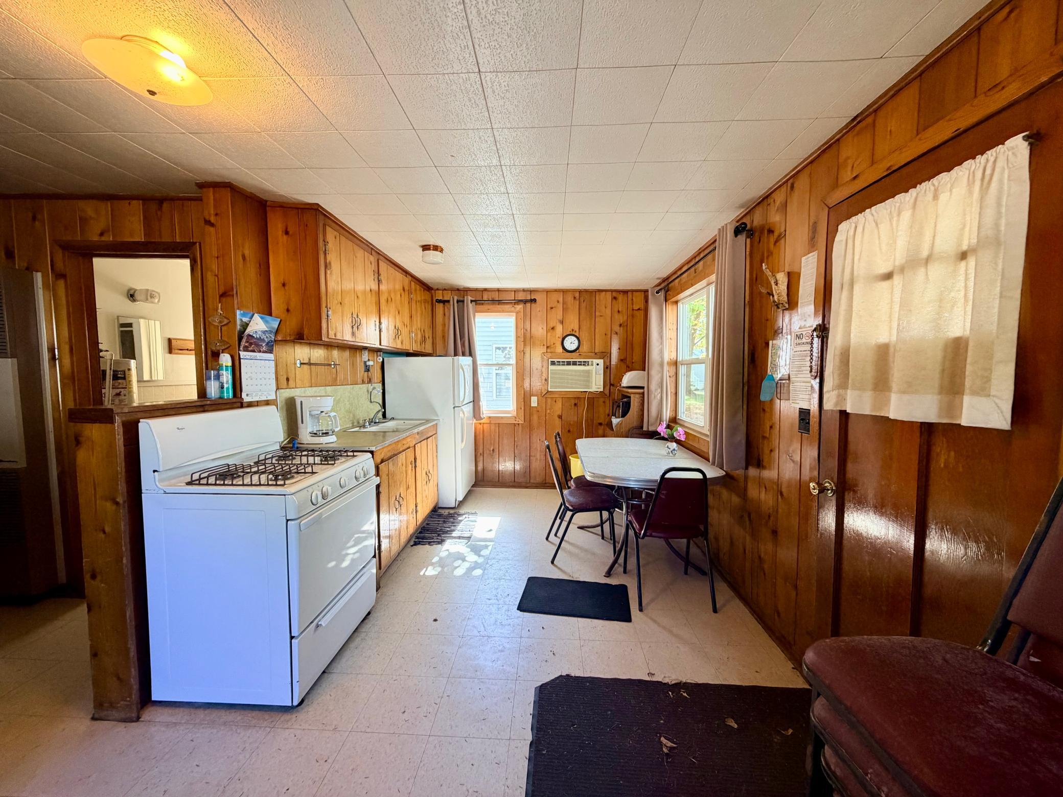 10415 Cr-82 Property Photo 72