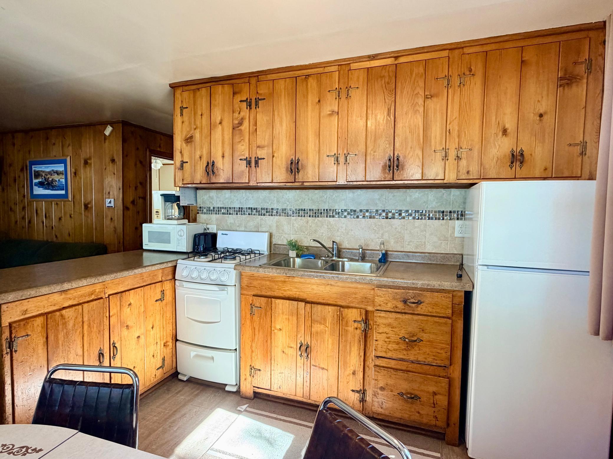 10415 Cr-82 Property Photo 86