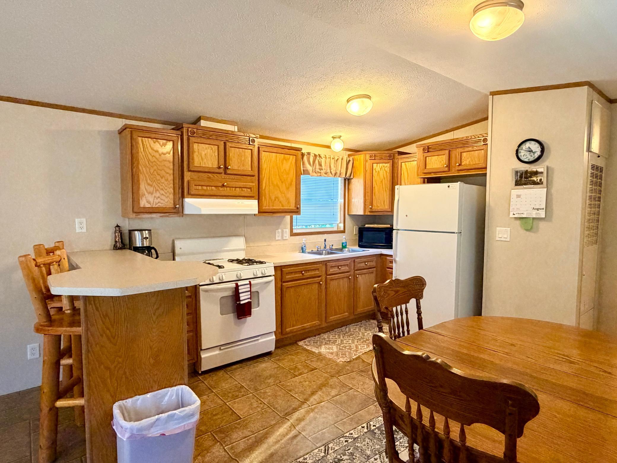 10415 Cr-82 Property Photo 101