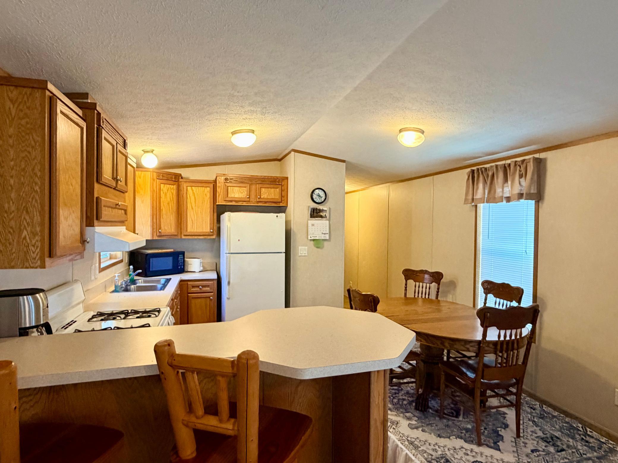 10415 Cr-82 Property Photo 102