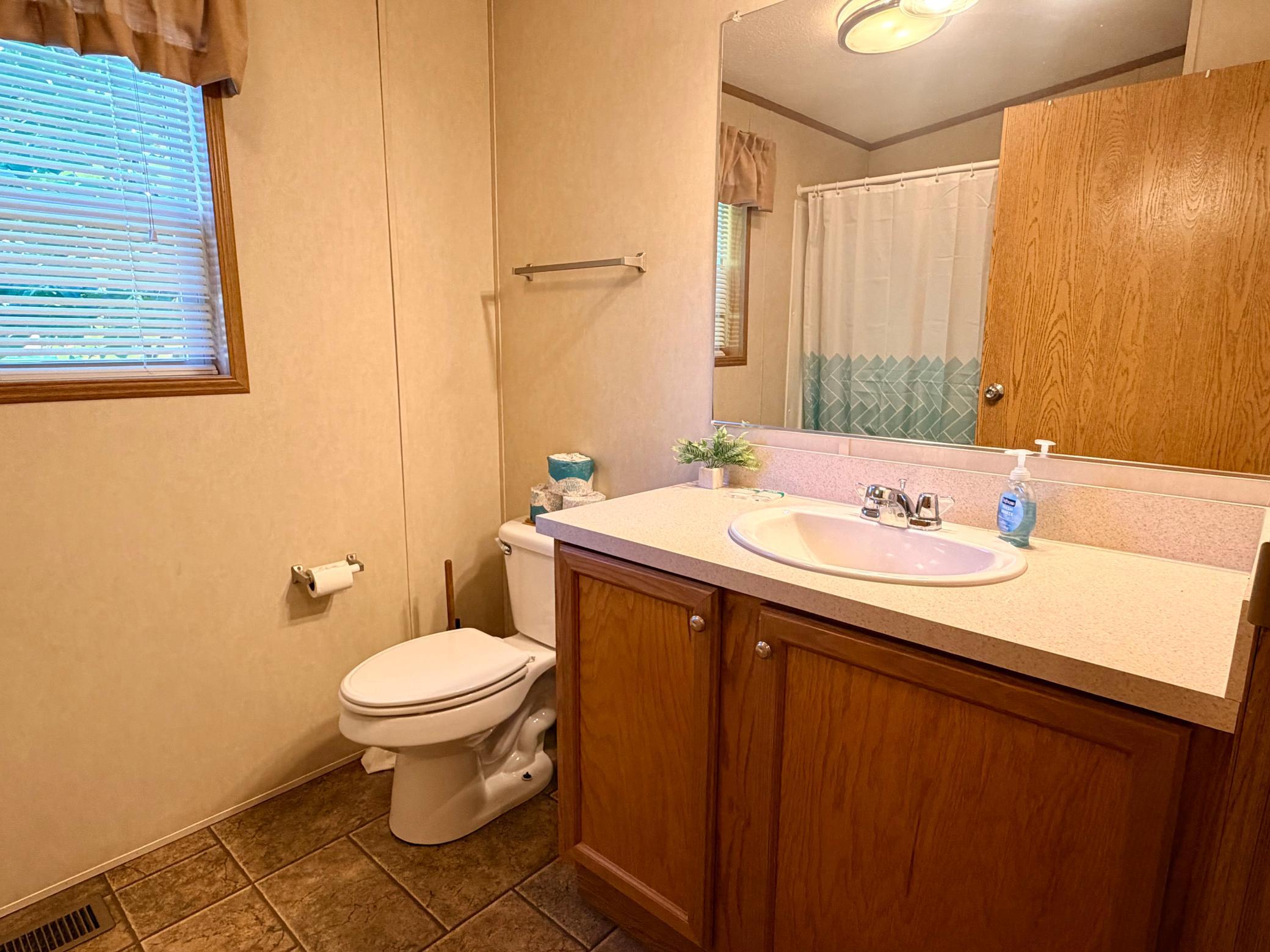 10415 Cr-82 Property Photo 103