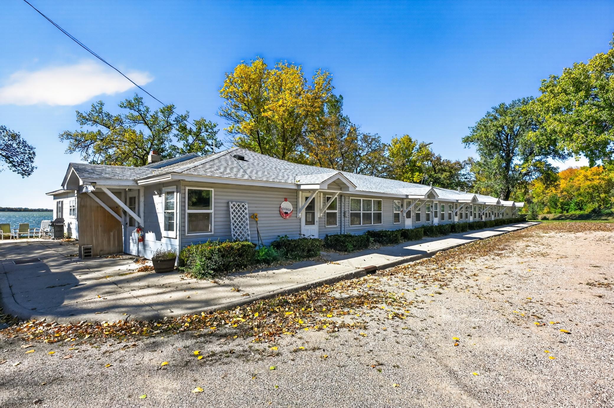 10415 Cr-82 Property Photo 106