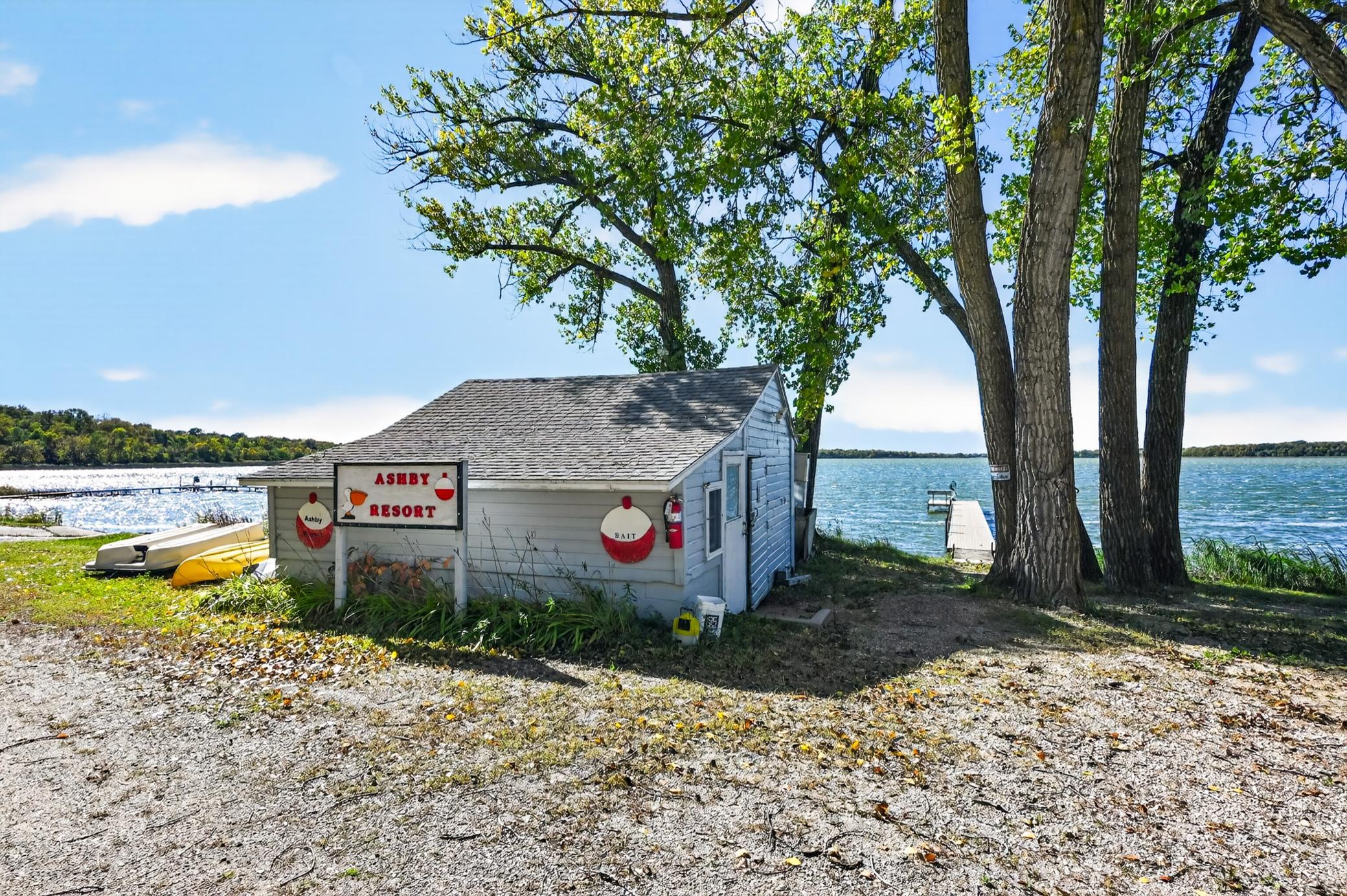 10415 Cr-82 Property Photo 115