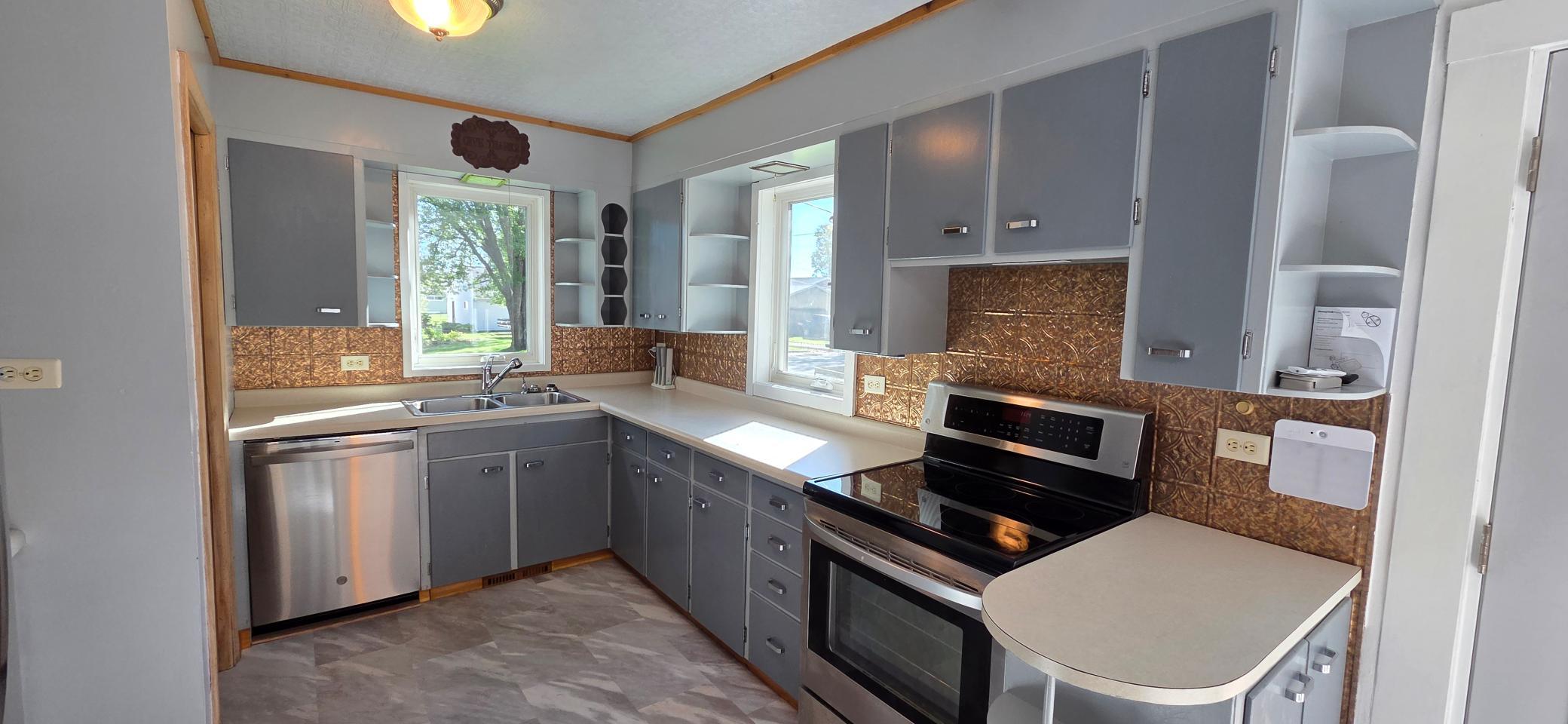 601 10th Street Property Photo 5