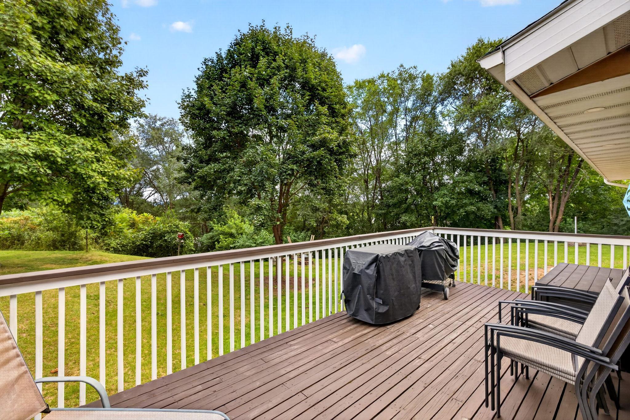105 Fireside Place Property Photo 33