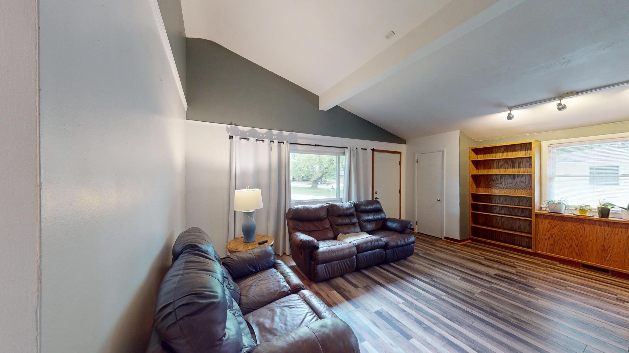 1314 Fairlane Terrace Property Photo 4