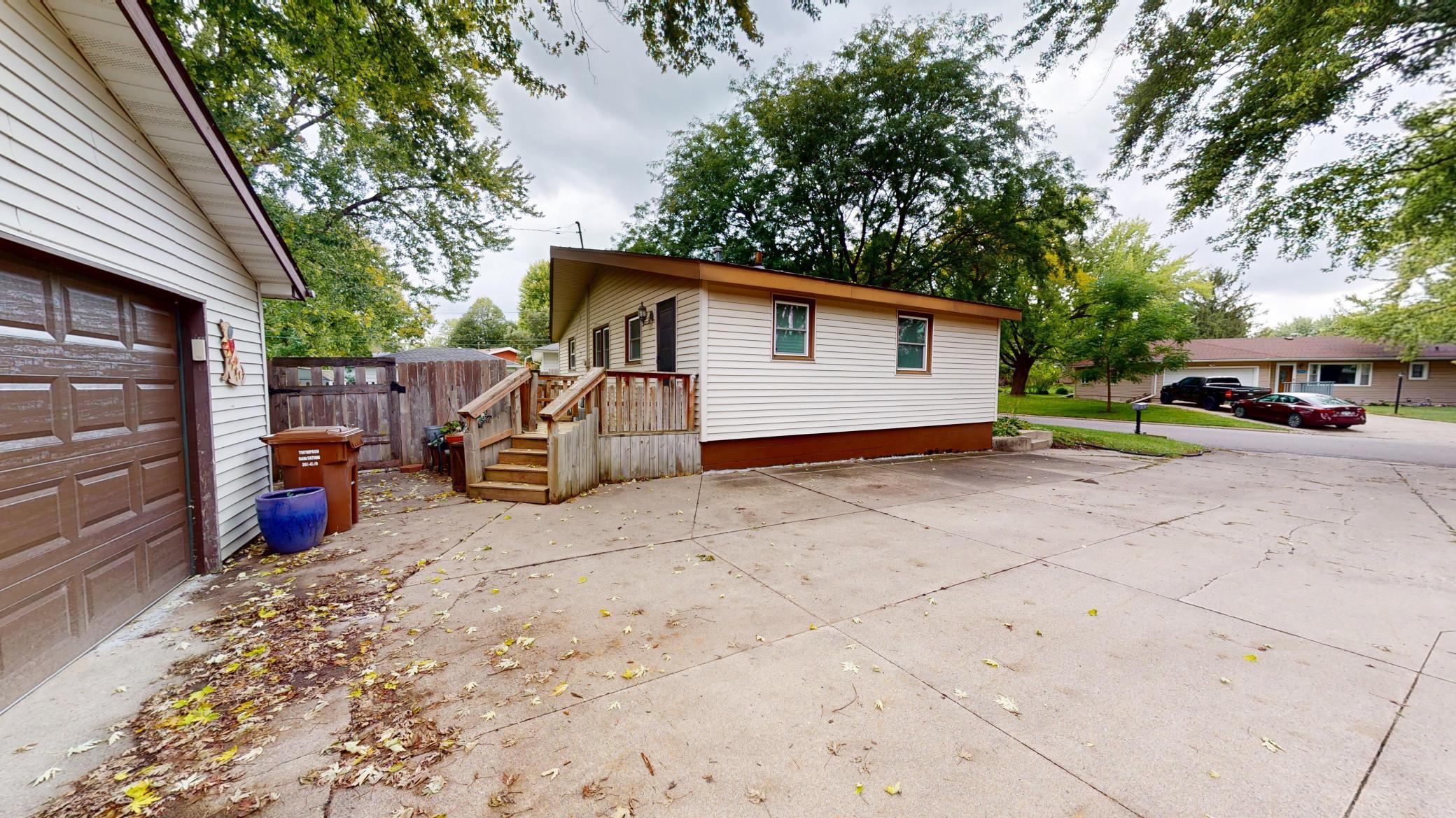 1314 Fairlane Terrace Property Photo 29