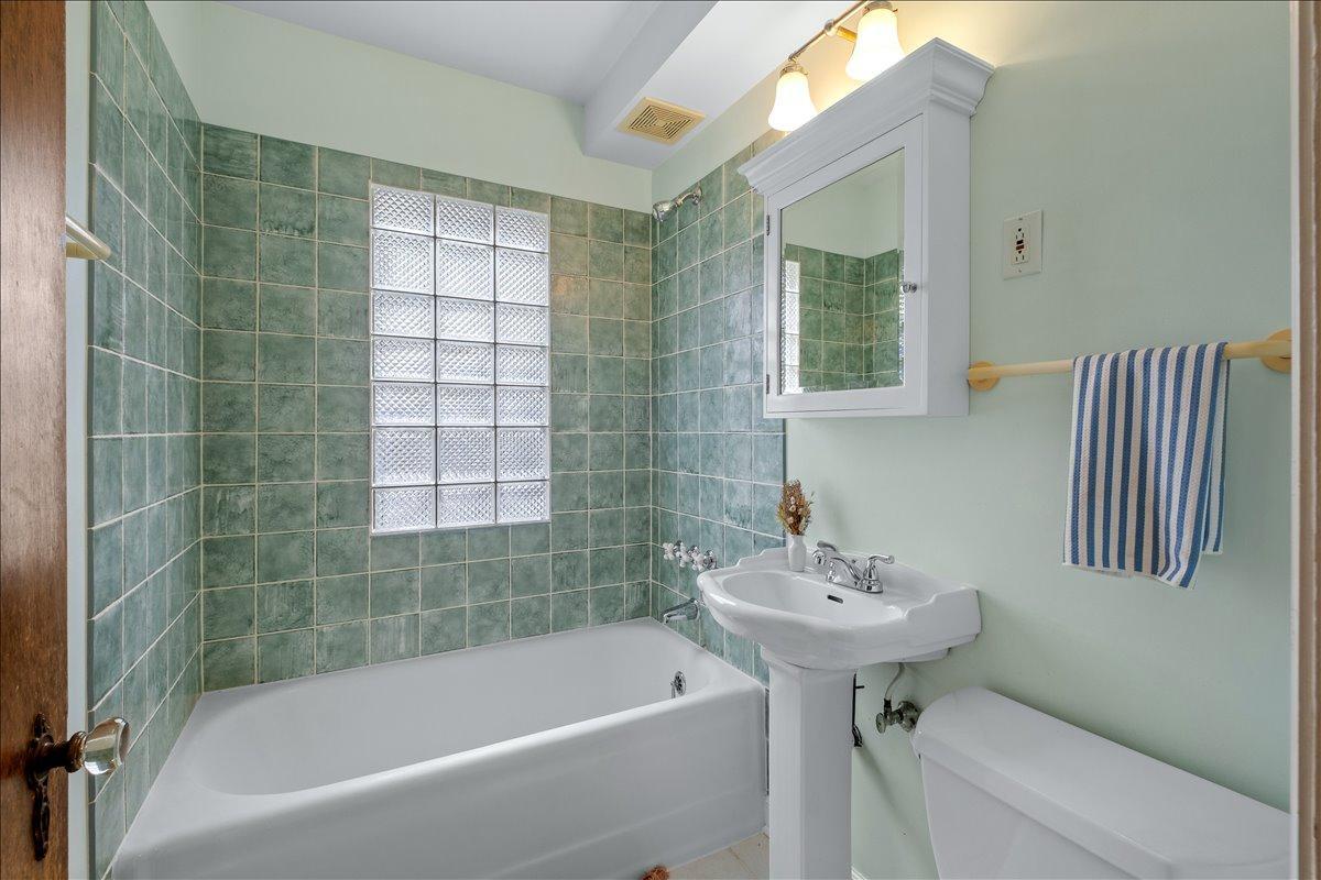 2834 44th Avenue S Property Photo 13