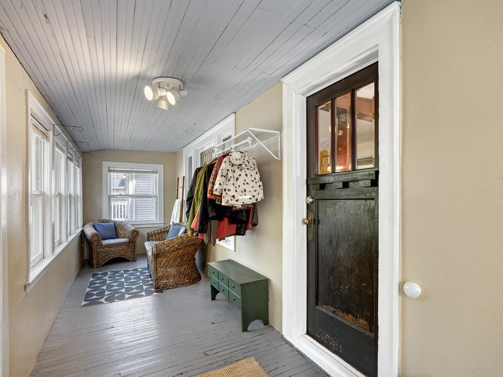 2649 Longfellow Avenue Property Photo 19