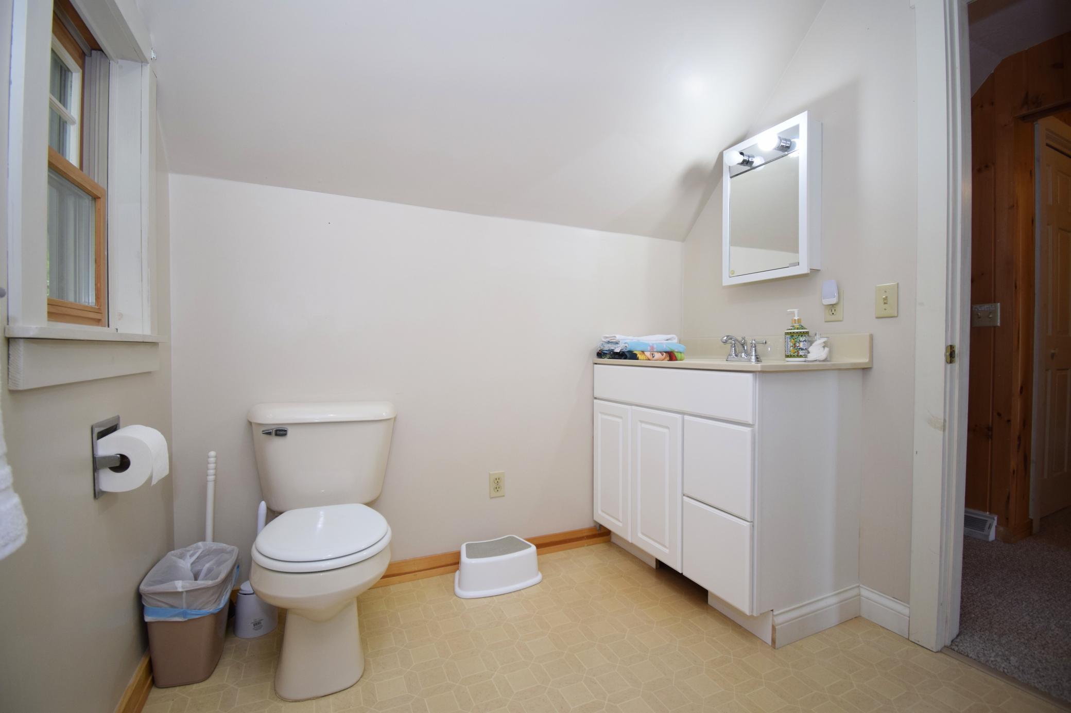 27158 Hersant Road Property Photo 26