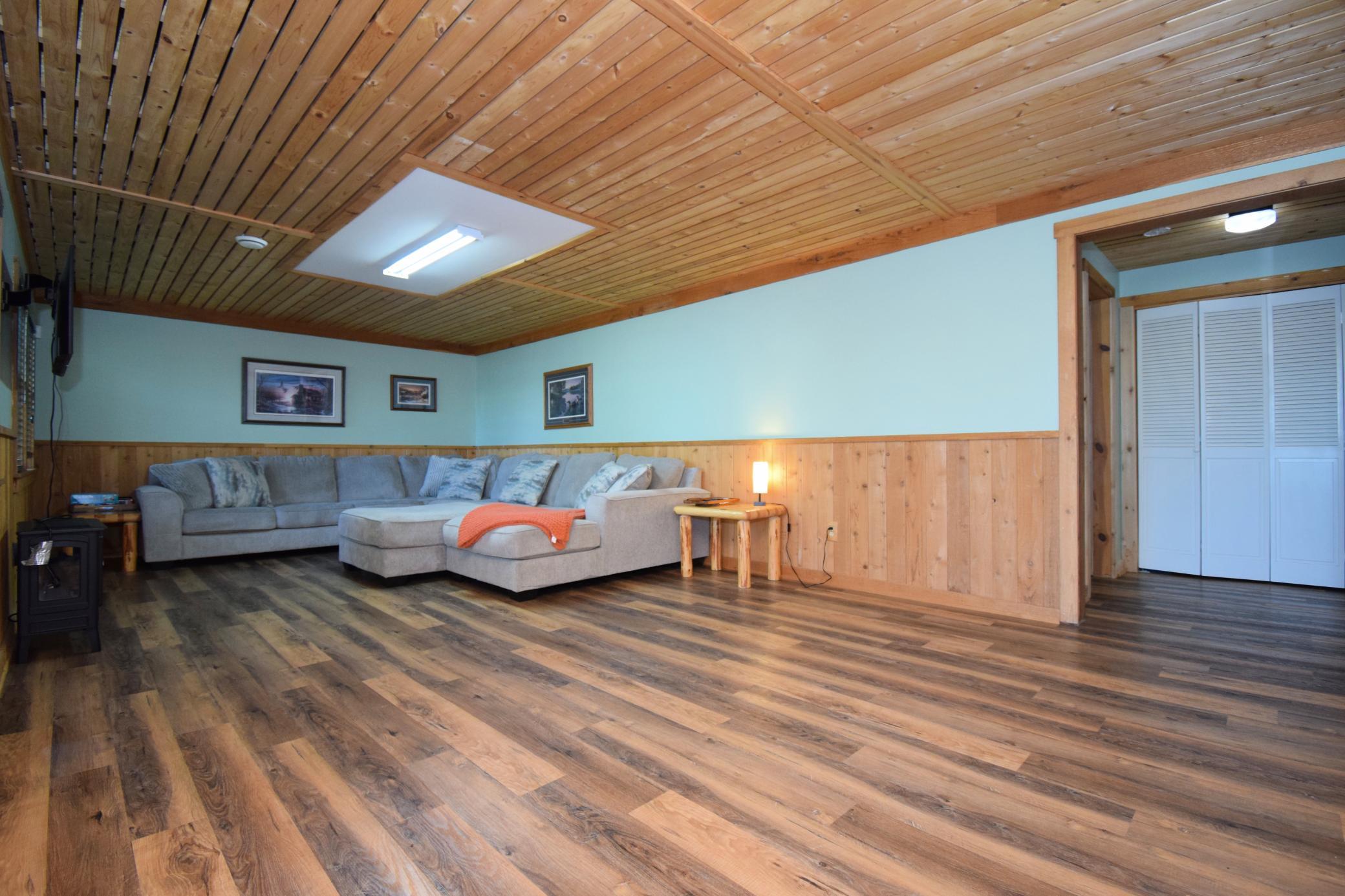 27158 Hersant Road Property Photo 32