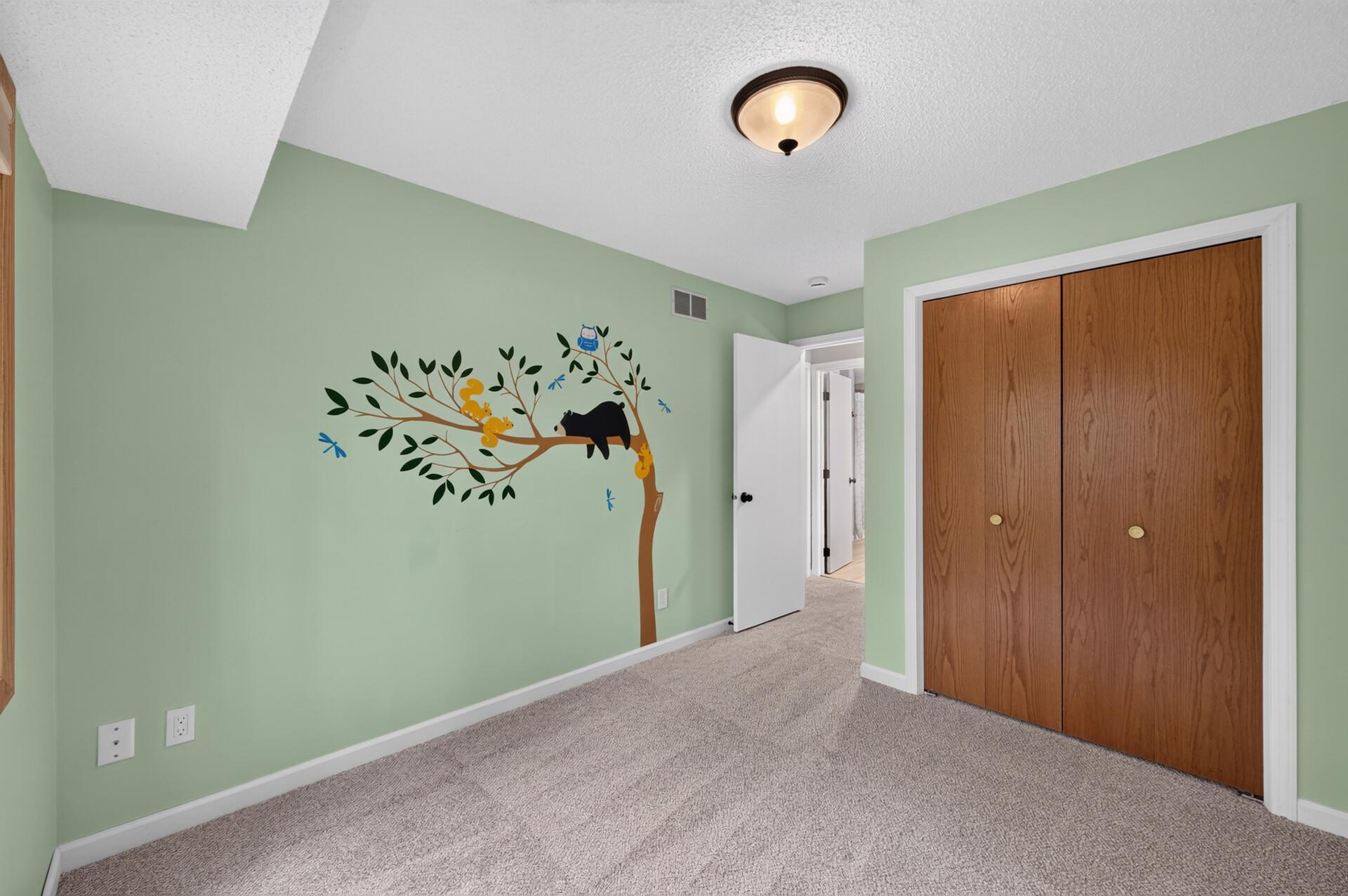 4867 Richard Lane Property Photo 14
