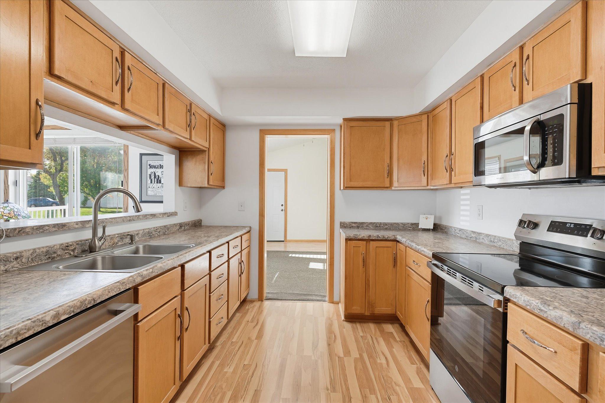 7698 157th Street W Property Photo 2