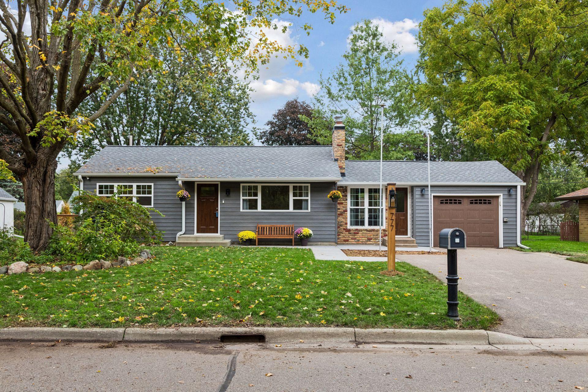 777 Cope Avenue W Property Photo 1