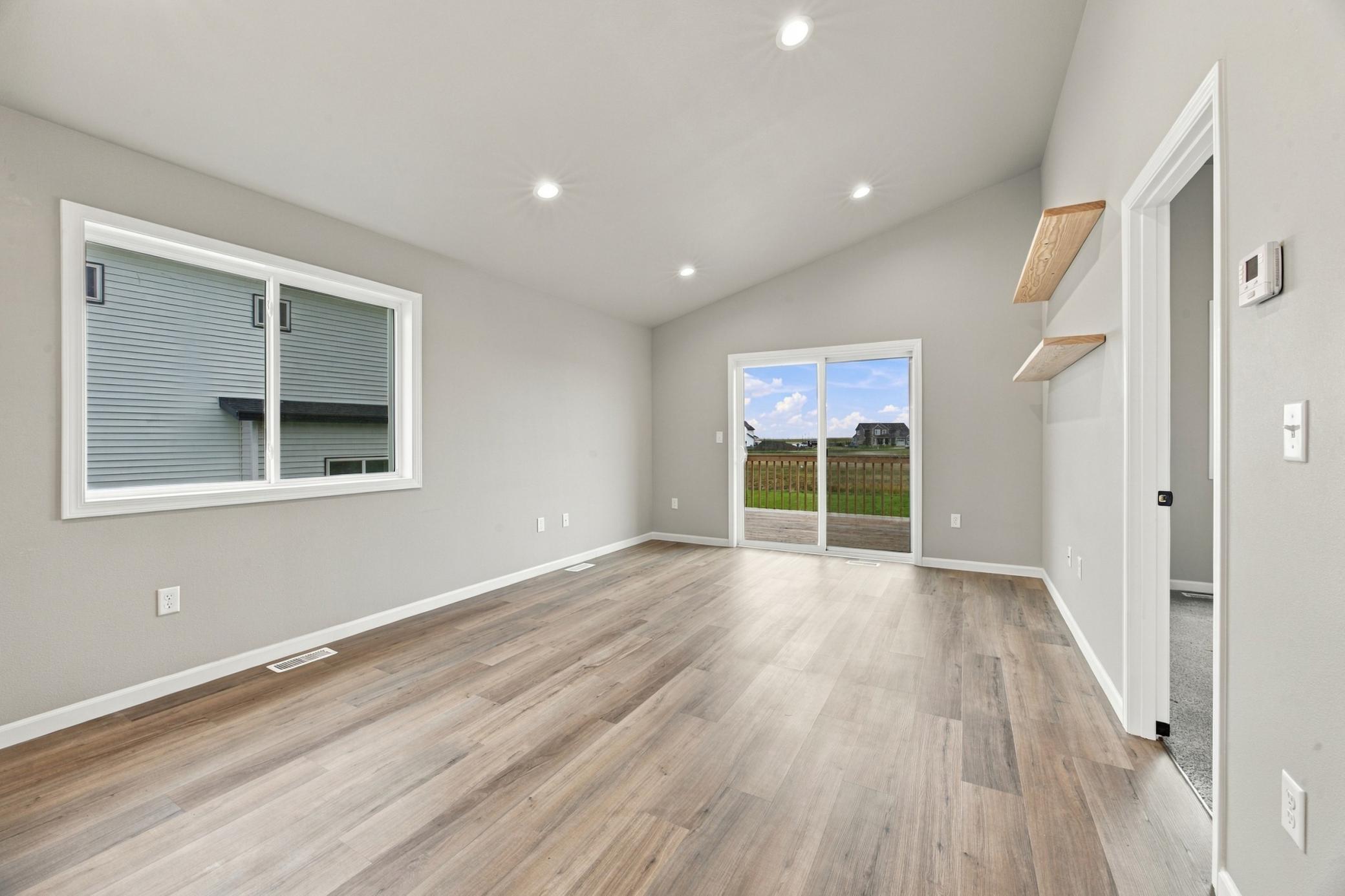 7691 Cub Creek Way Property Photo 14