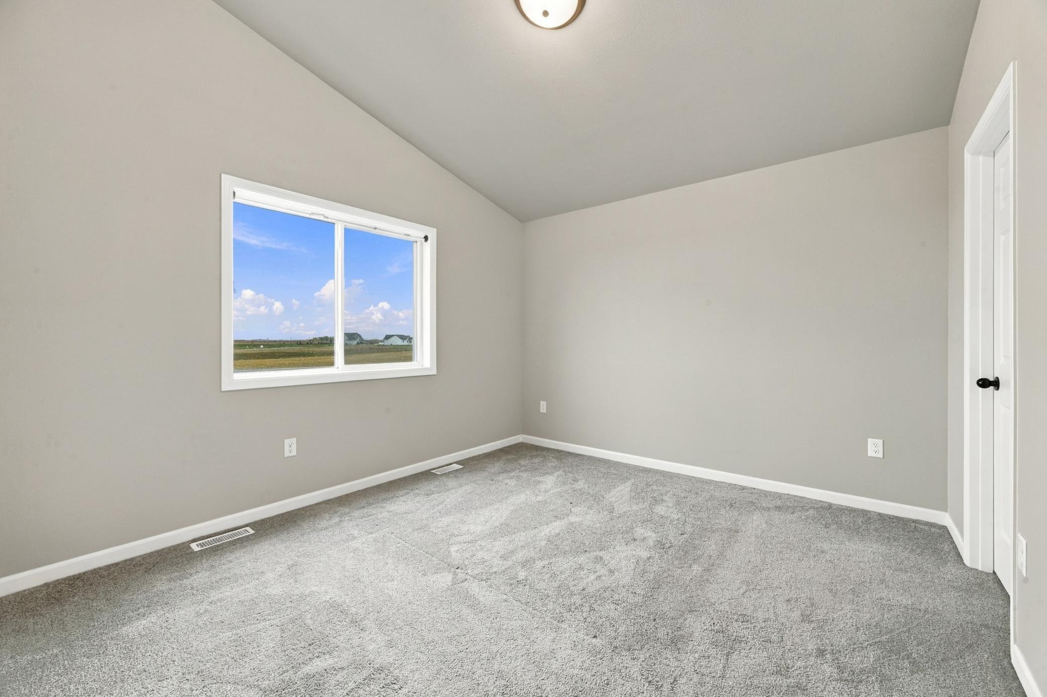 7691 Cub Creek Way Property Photo 15