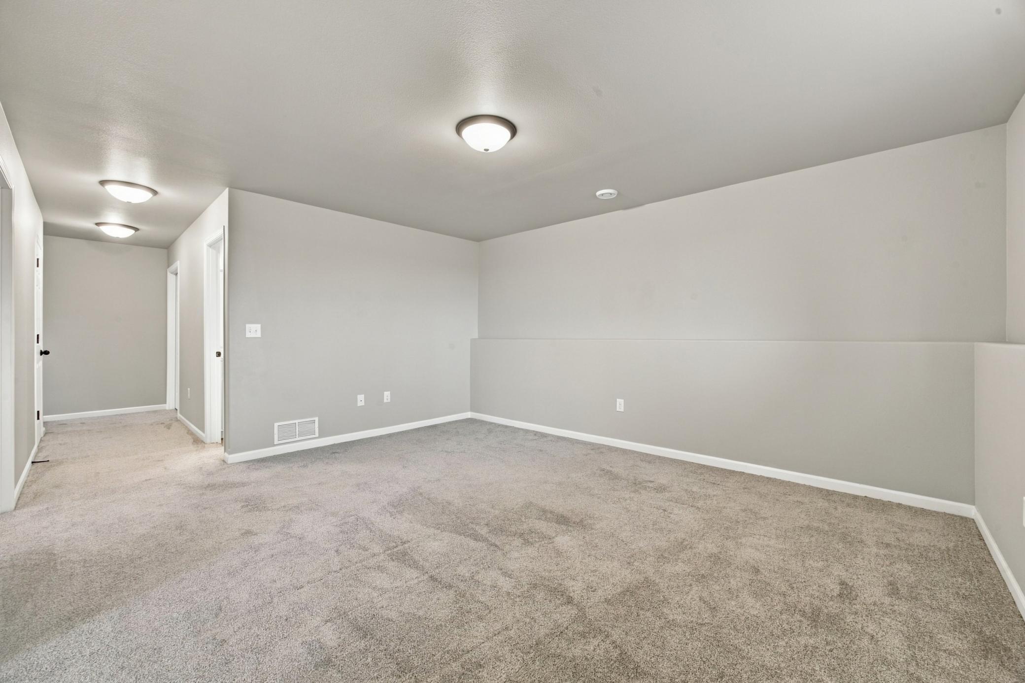 7691 Cub Creek Way Property Photo 20