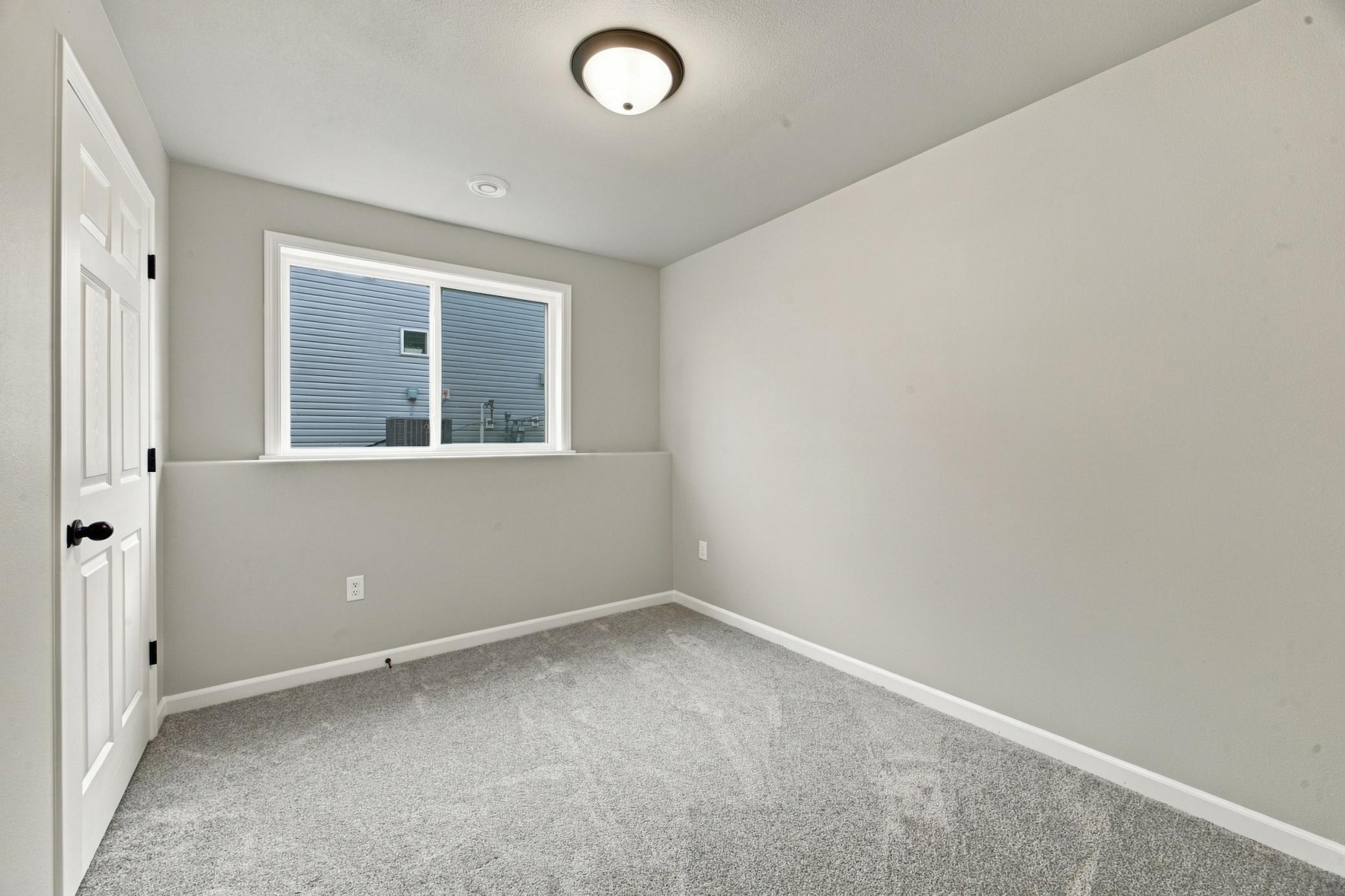 7691 Cub Creek Way Property Photo 24
