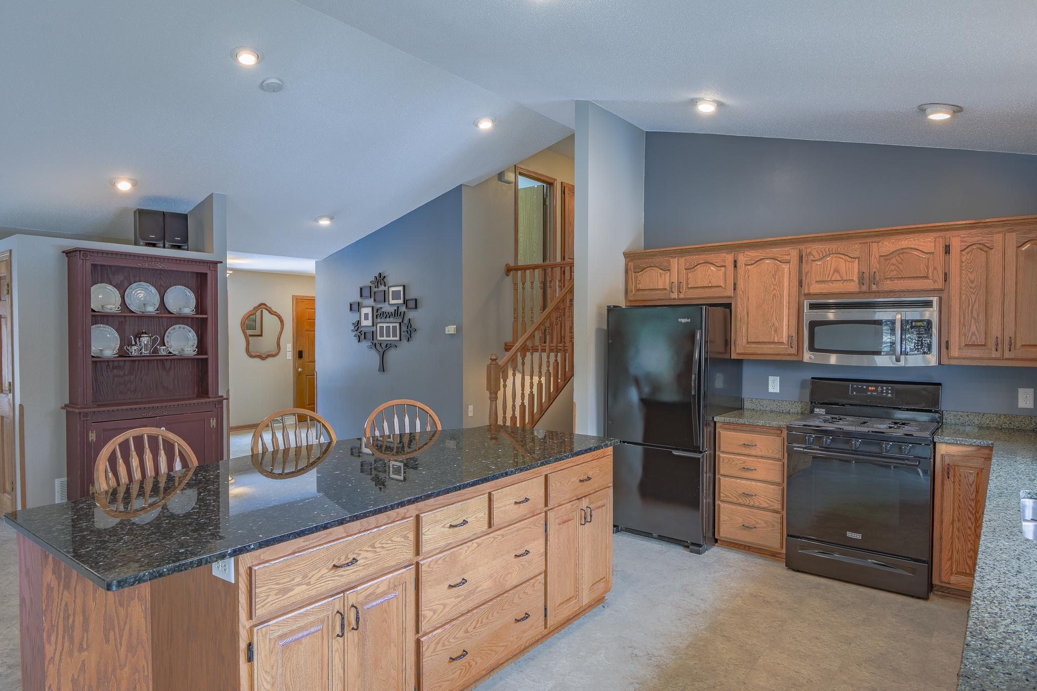 8795 Lakewood Shore Road Nw Property Photo 18