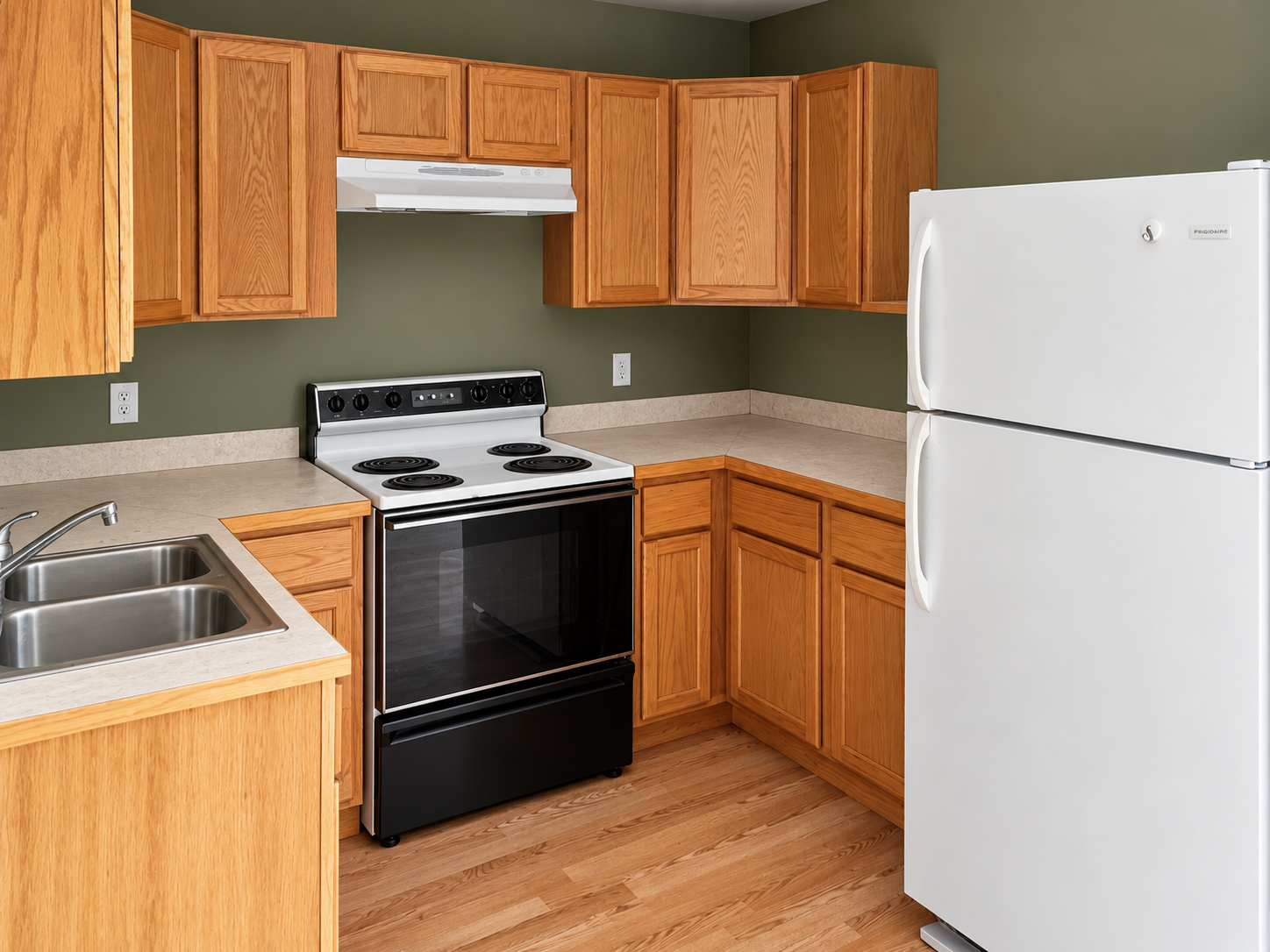 6814 Silent Water Road Ne Property Photo 7