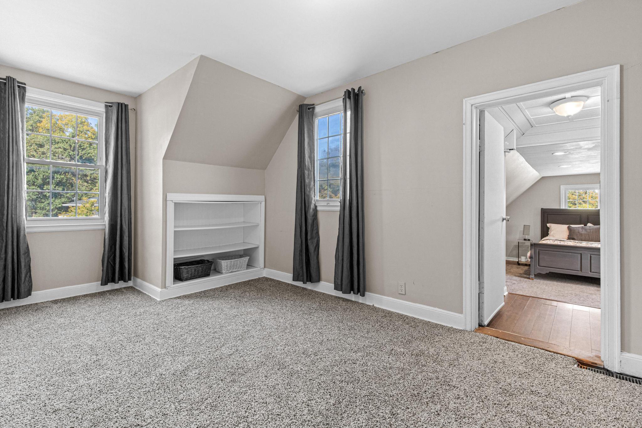 7005 Oak Grove Boulevard Property Photo 25