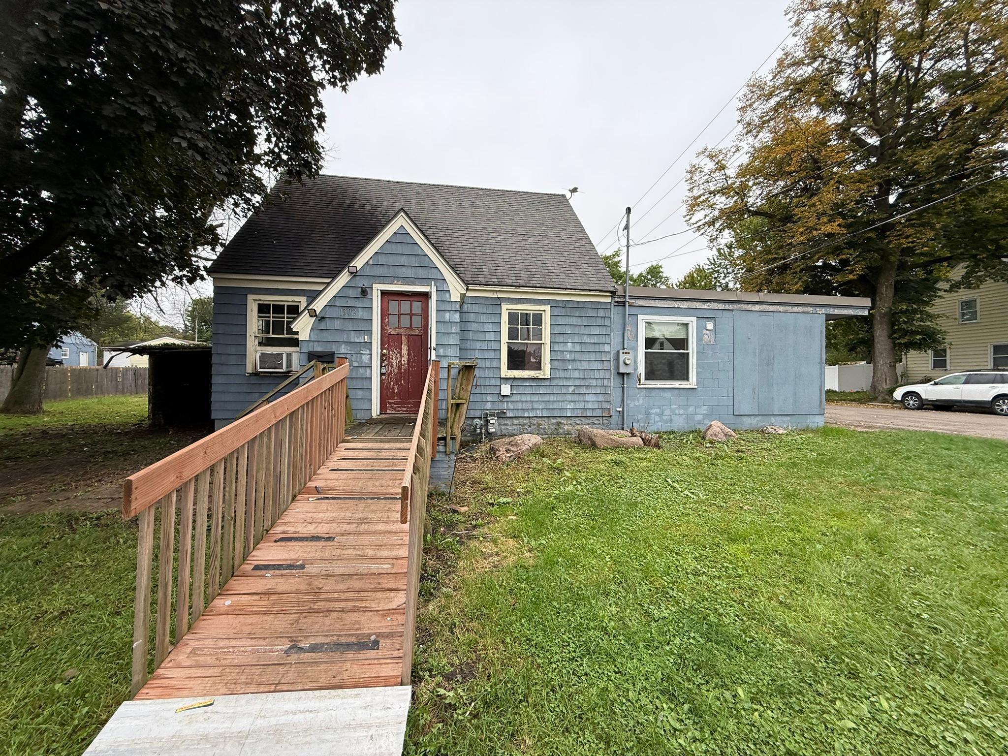 1302 Saint Joseph Avenue Property Photo 1