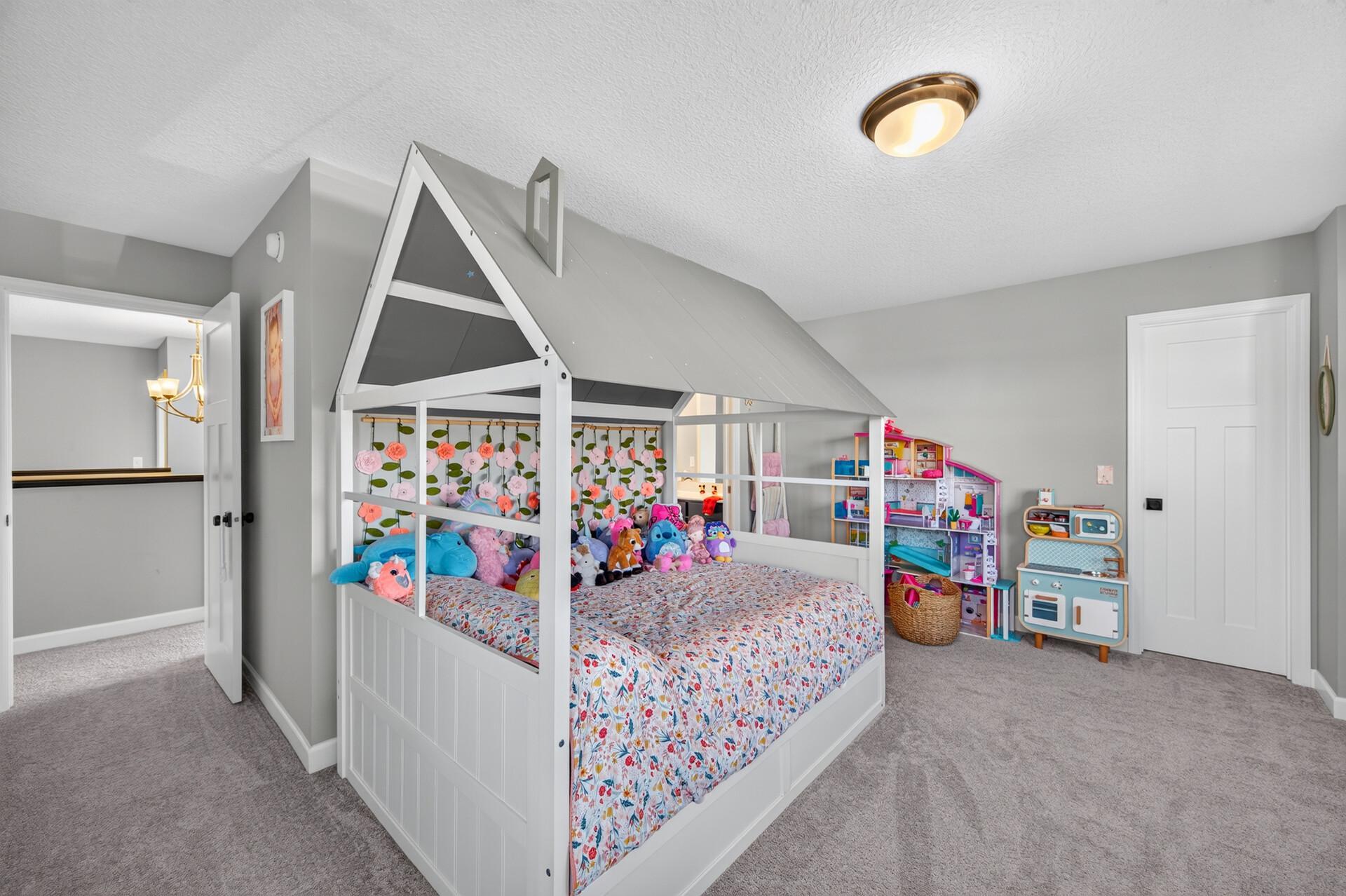 15165 Marmoset Street Nw Property Photo 25