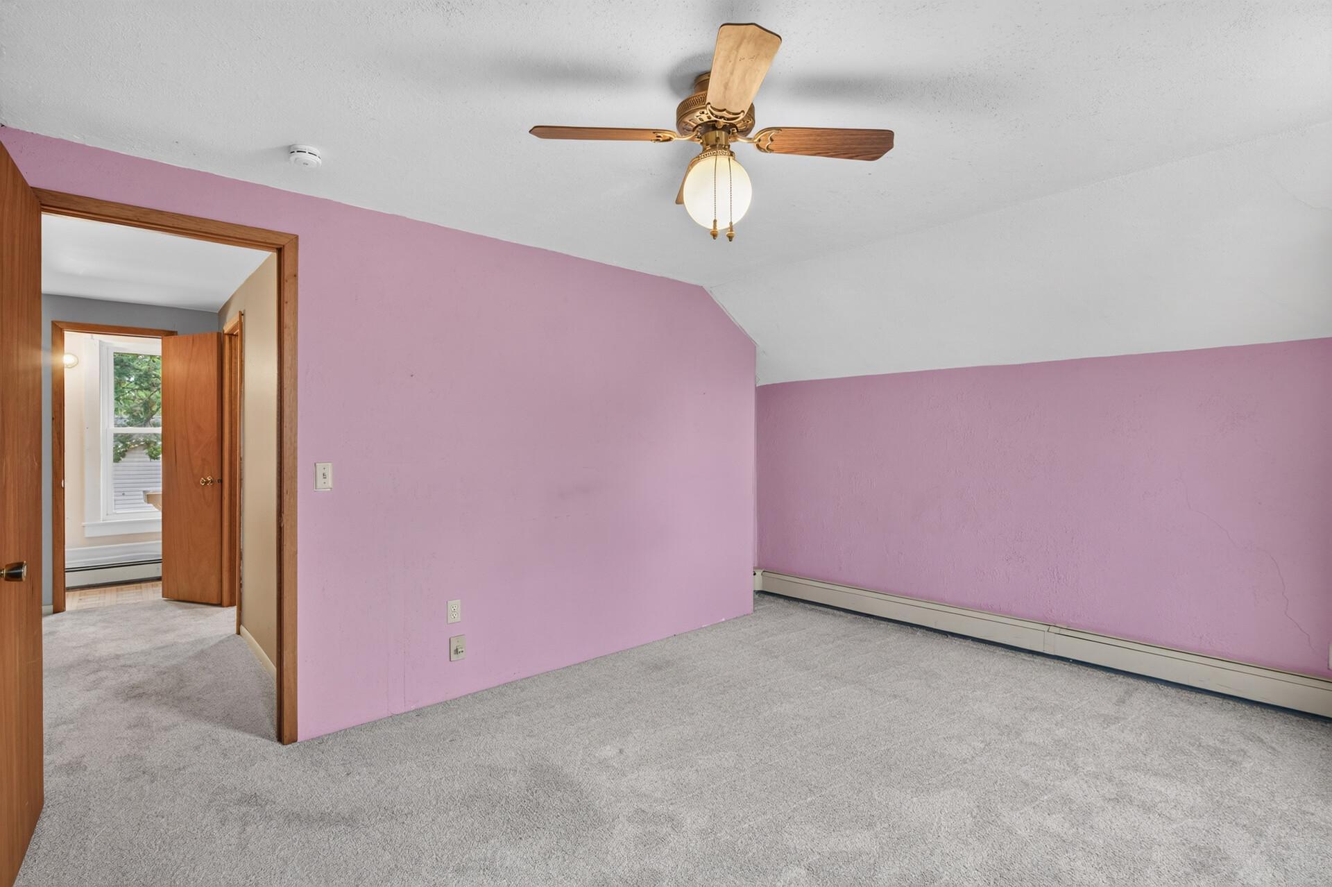 308 4th Street E Property Photo 26