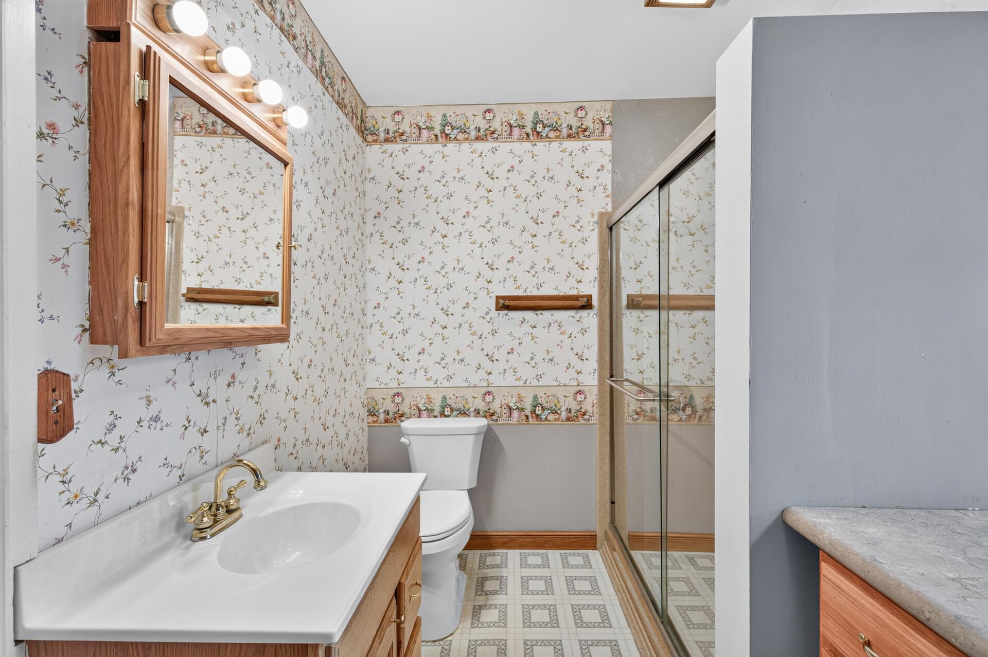 308 4th Street E Property Photo 27