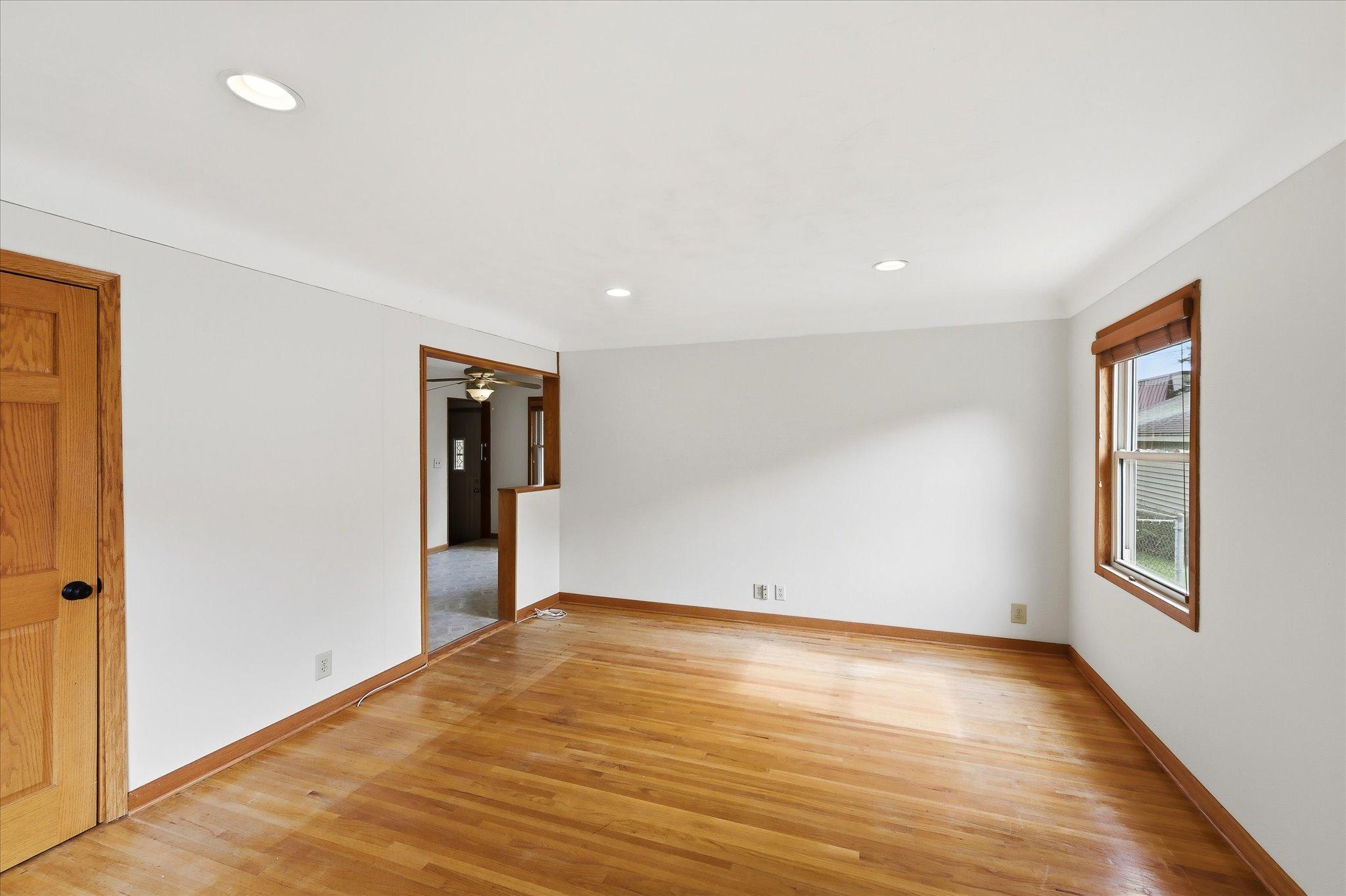 4070 Jay Lane Property Photo 6