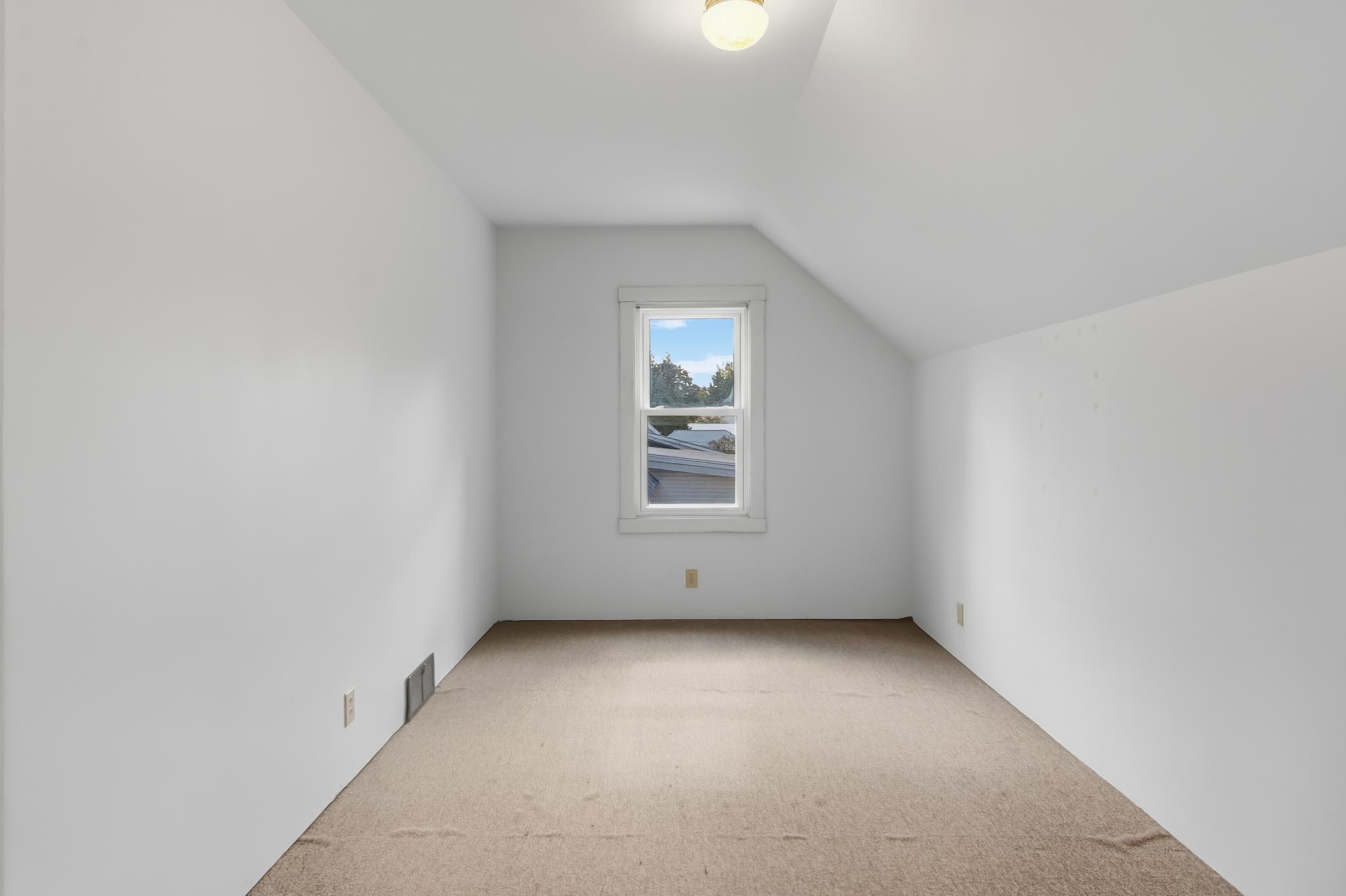 837 Hopwood Avenue Property Photo 23