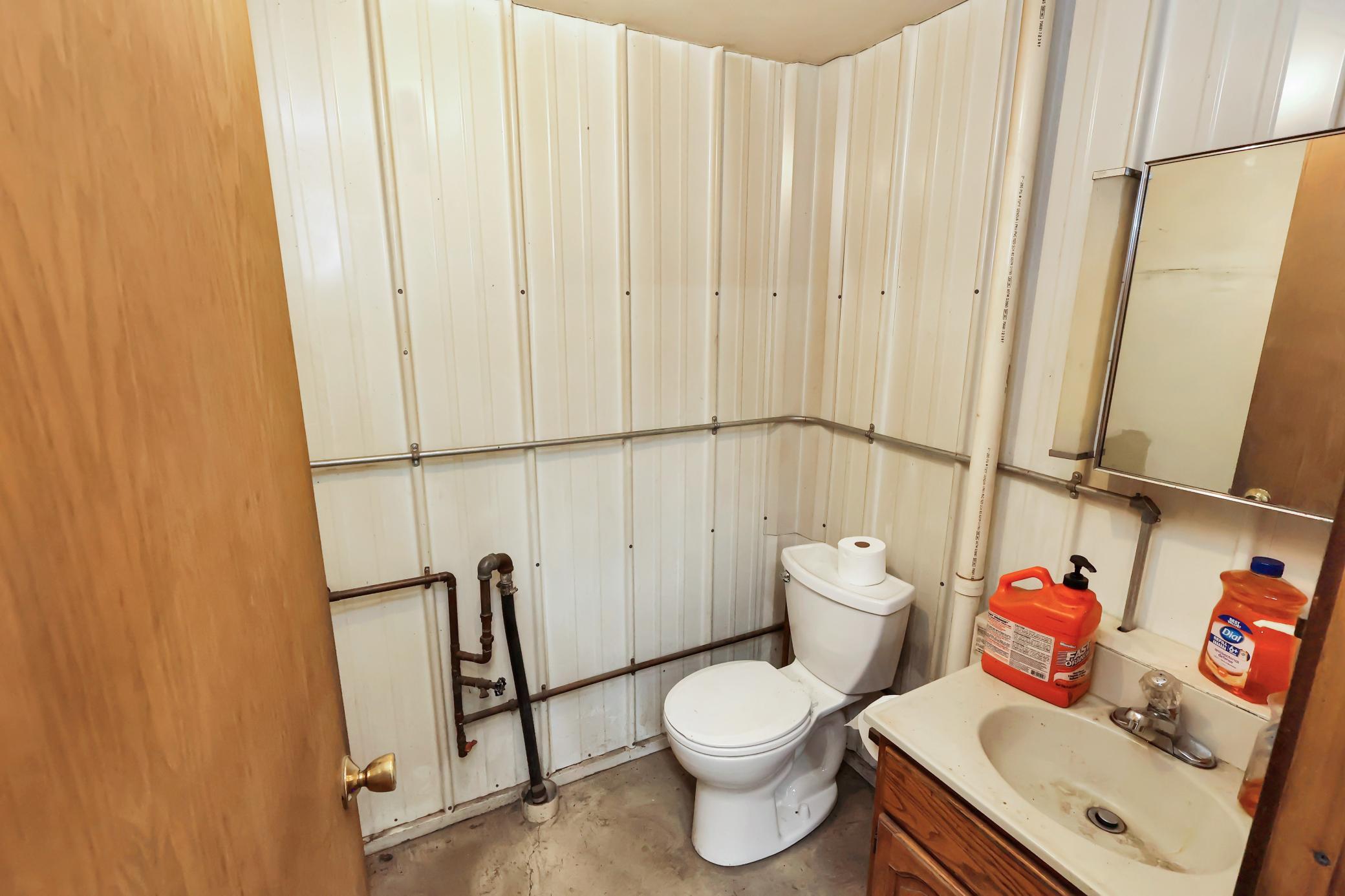 8952 Indian Road Nw Property Photo 29