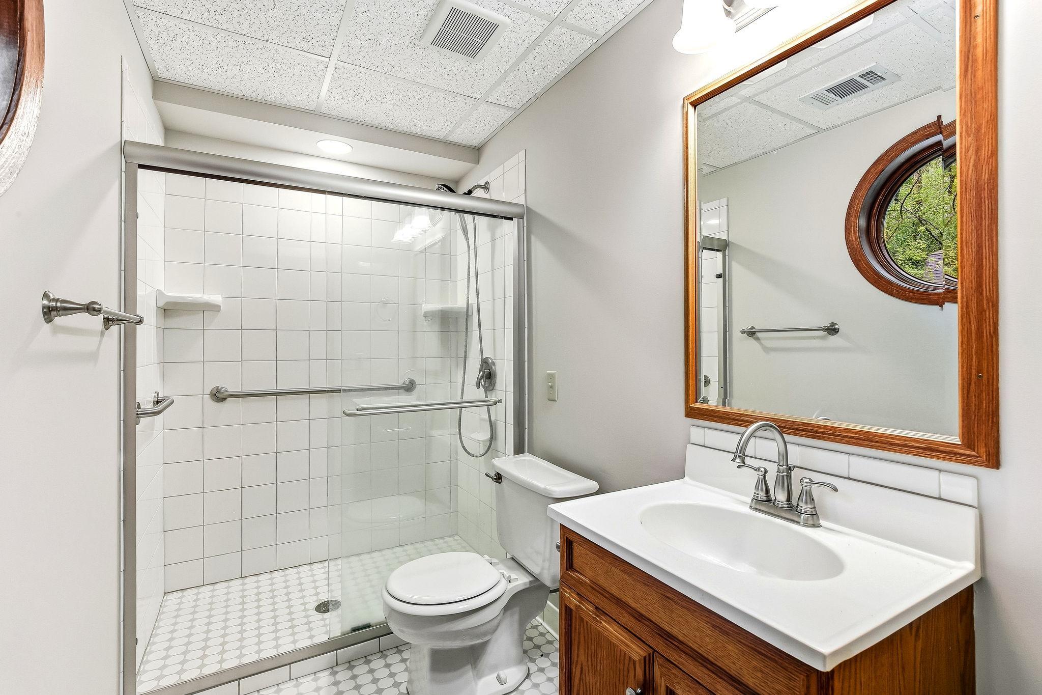 162 Quehl Avenue N Property Photo 18