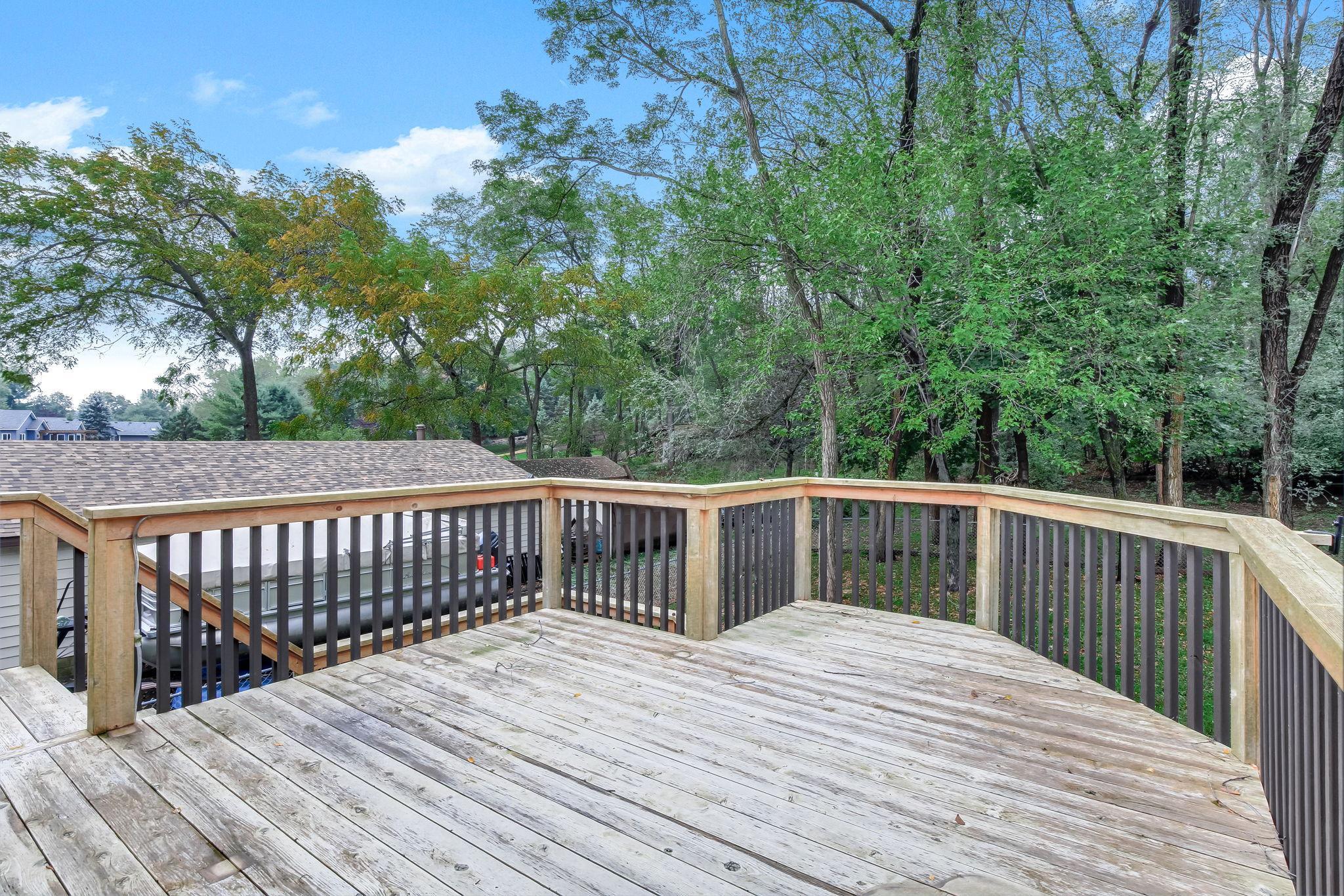 162 Quehl Avenue N Property Photo 23