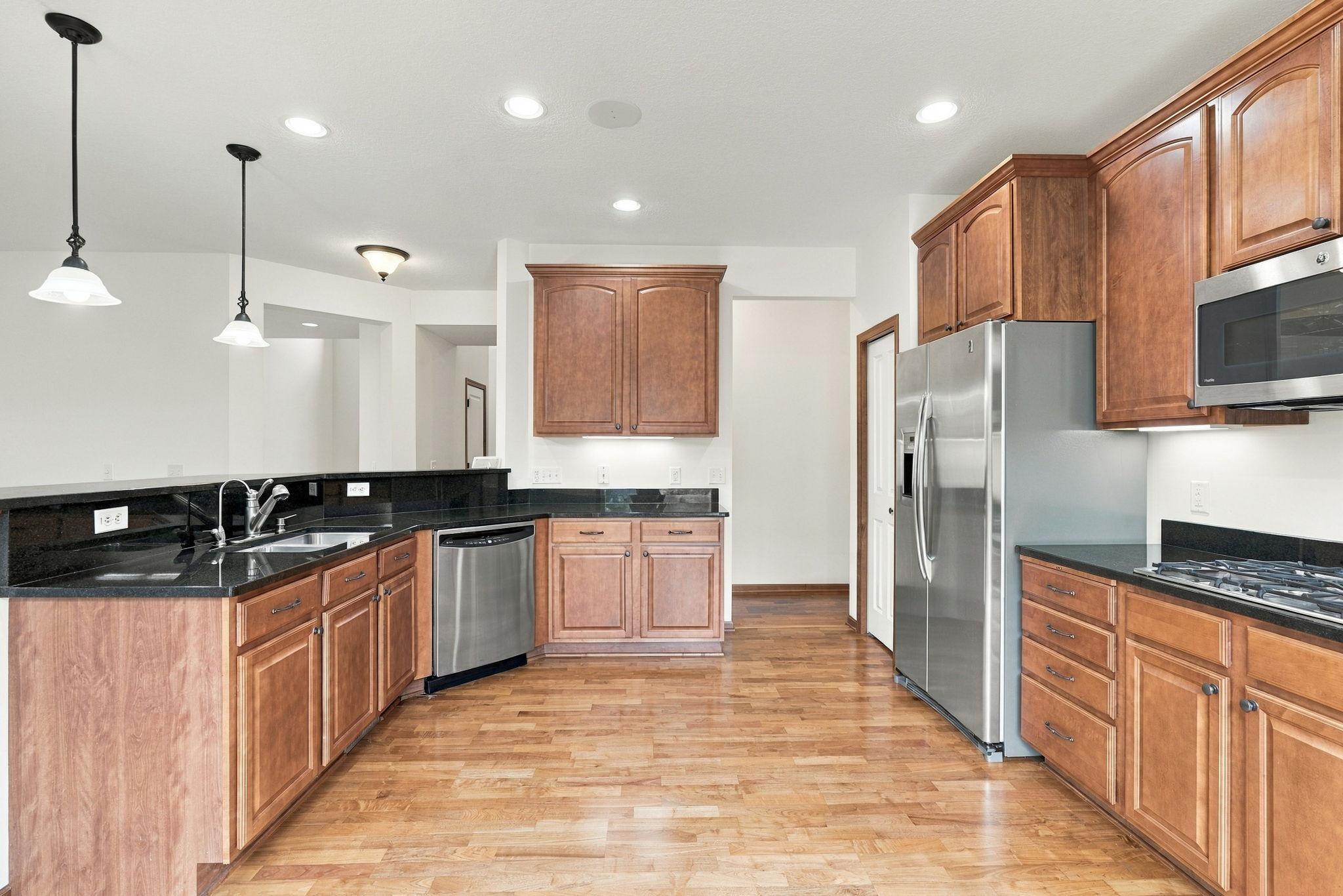 6813 67th Street Ne Property Photo 6