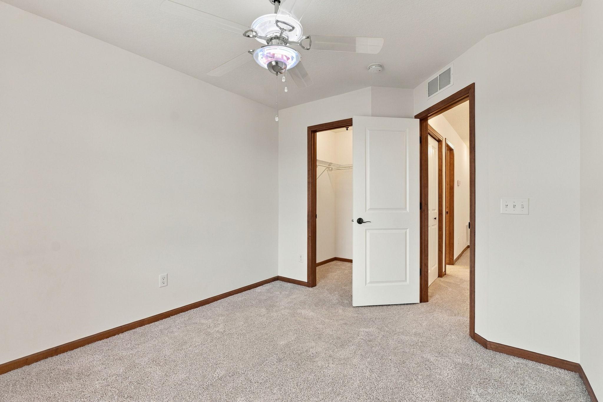 6813 67th Street Ne Property Photo 23