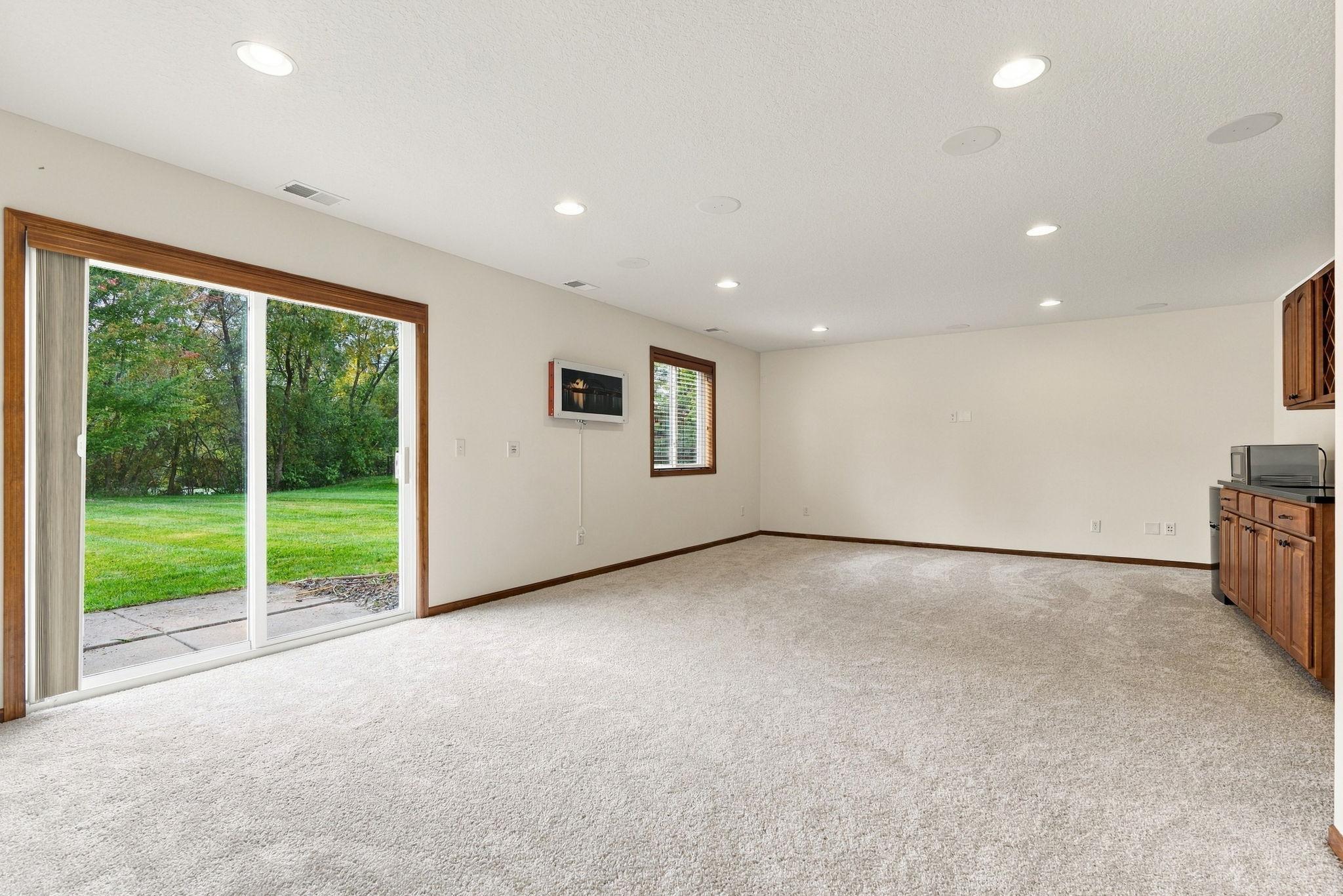 6813 67th Street Ne Property Photo 29