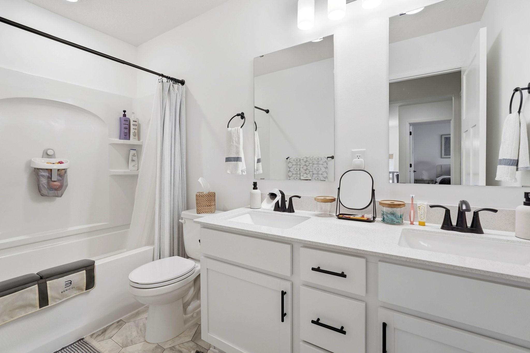 4043 Heath Lane N Property Photo 38