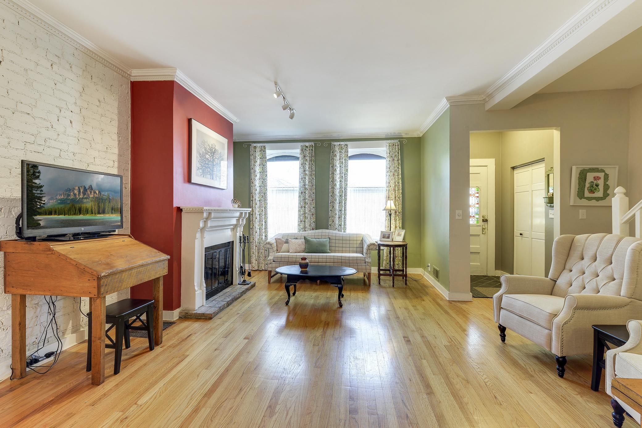 3 W 33rd Street Property Photo 2
