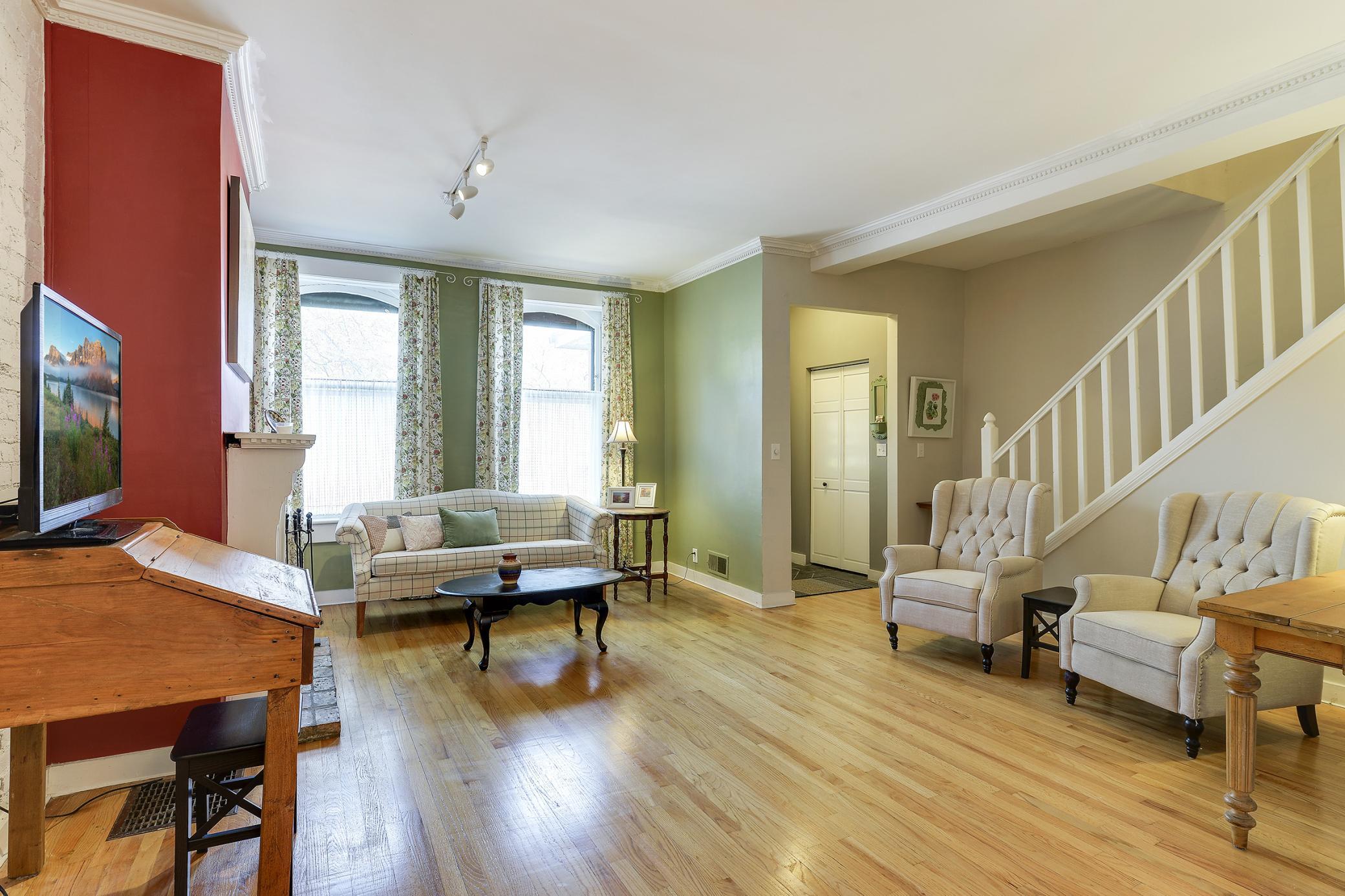 3 W 33rd Street Property Photo 3