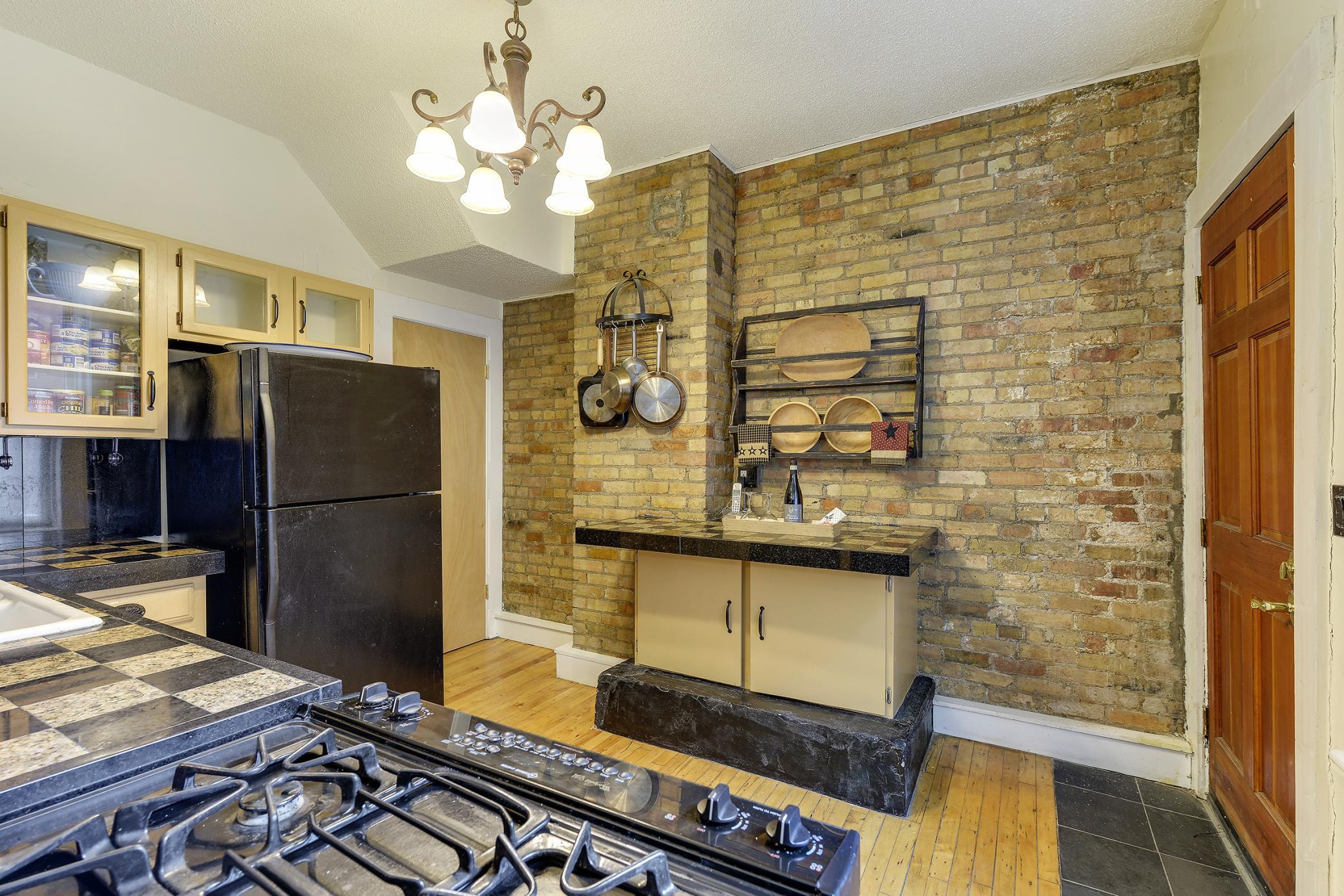 3 W 33rd Street Property Photo 10