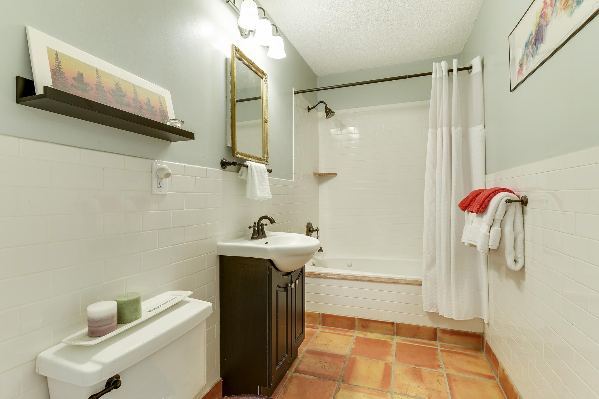 3 W 33rd Street Property Photo 21